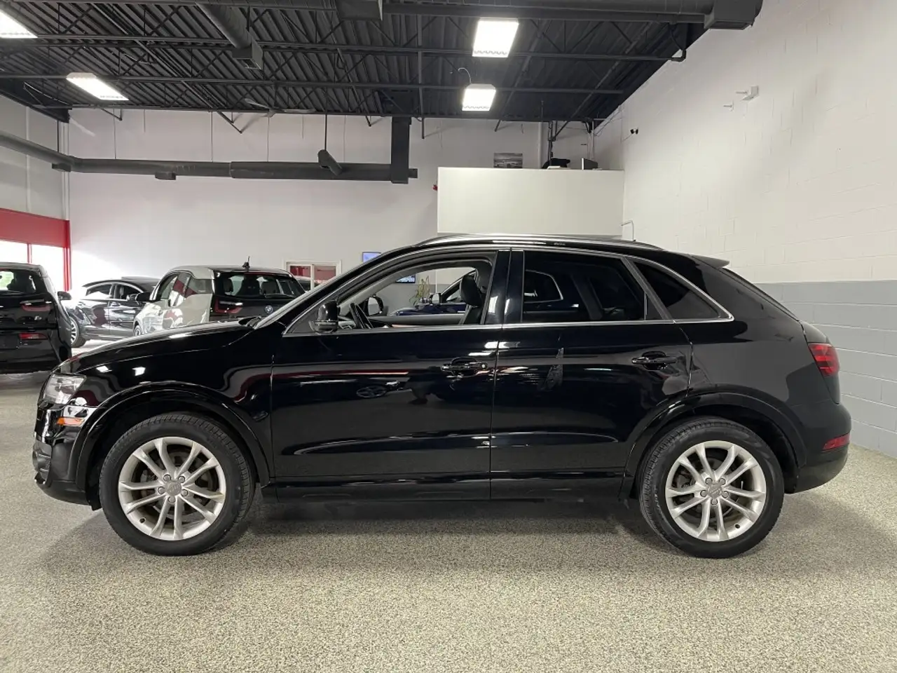 Audi Q3 снимка Audi Q3