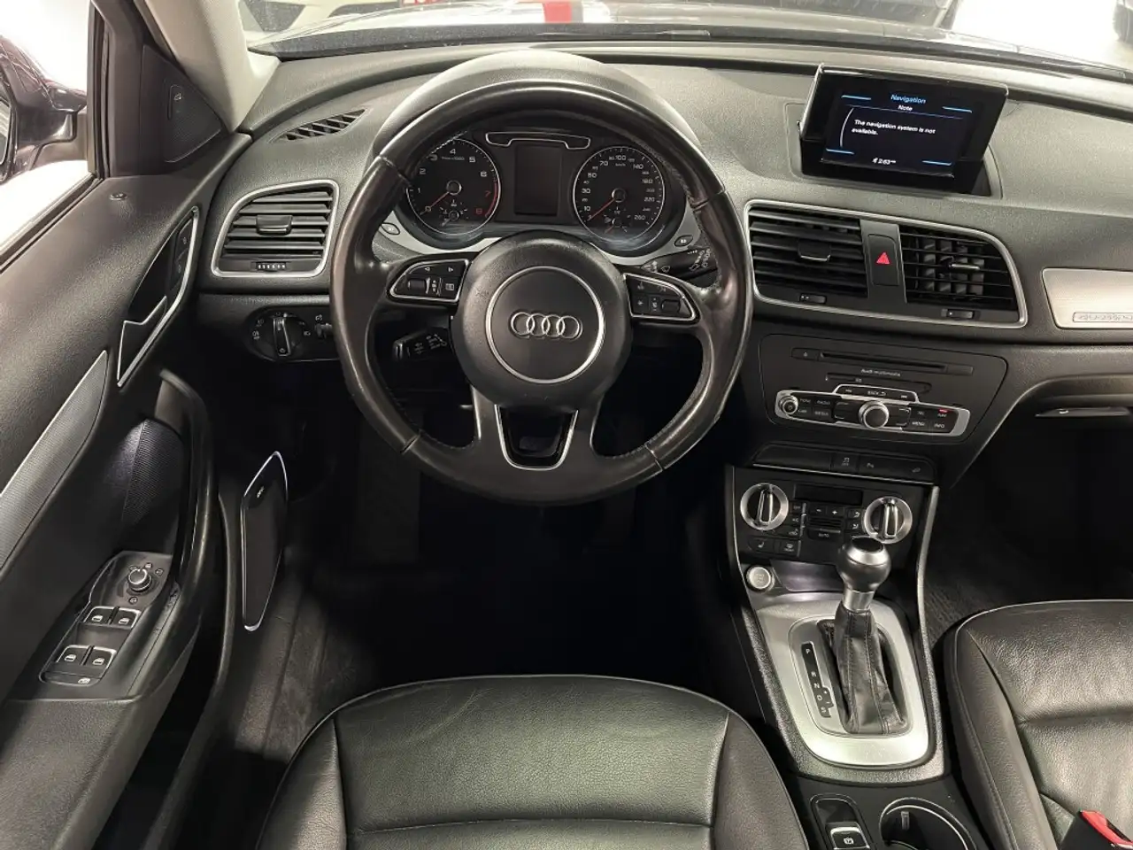 Audi Q3 снимка Audi Q3