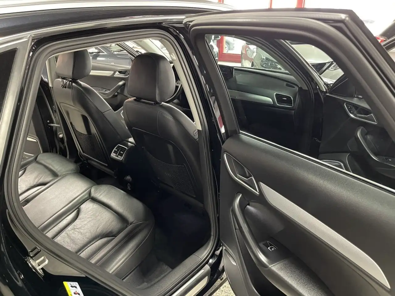 Audi Q3 снимка Audi Q3