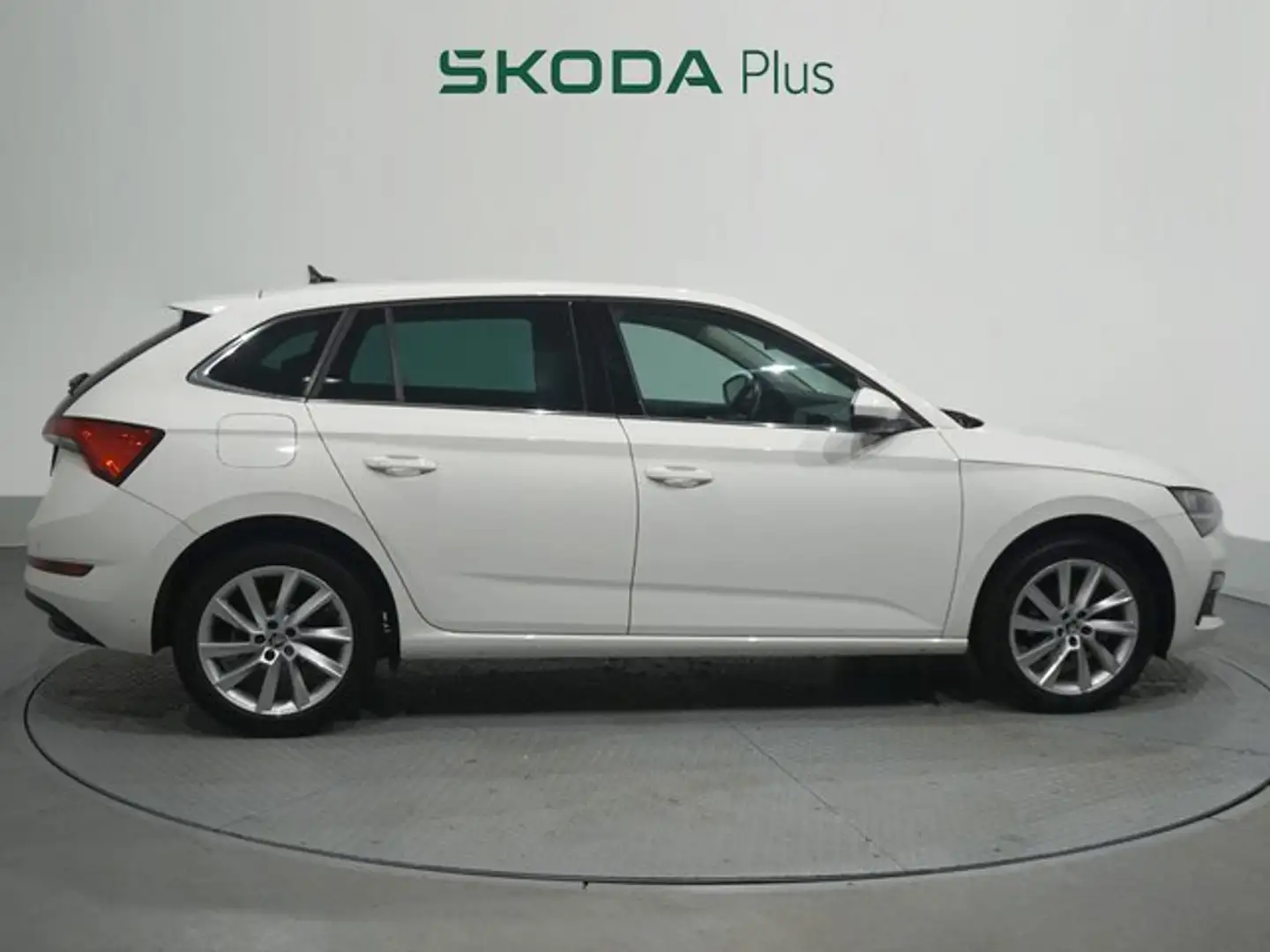 Skoda Scala 1.5 TSI Ambition 110kW Blanco - 2