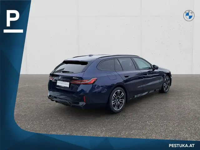 BMW 5 Series view 4