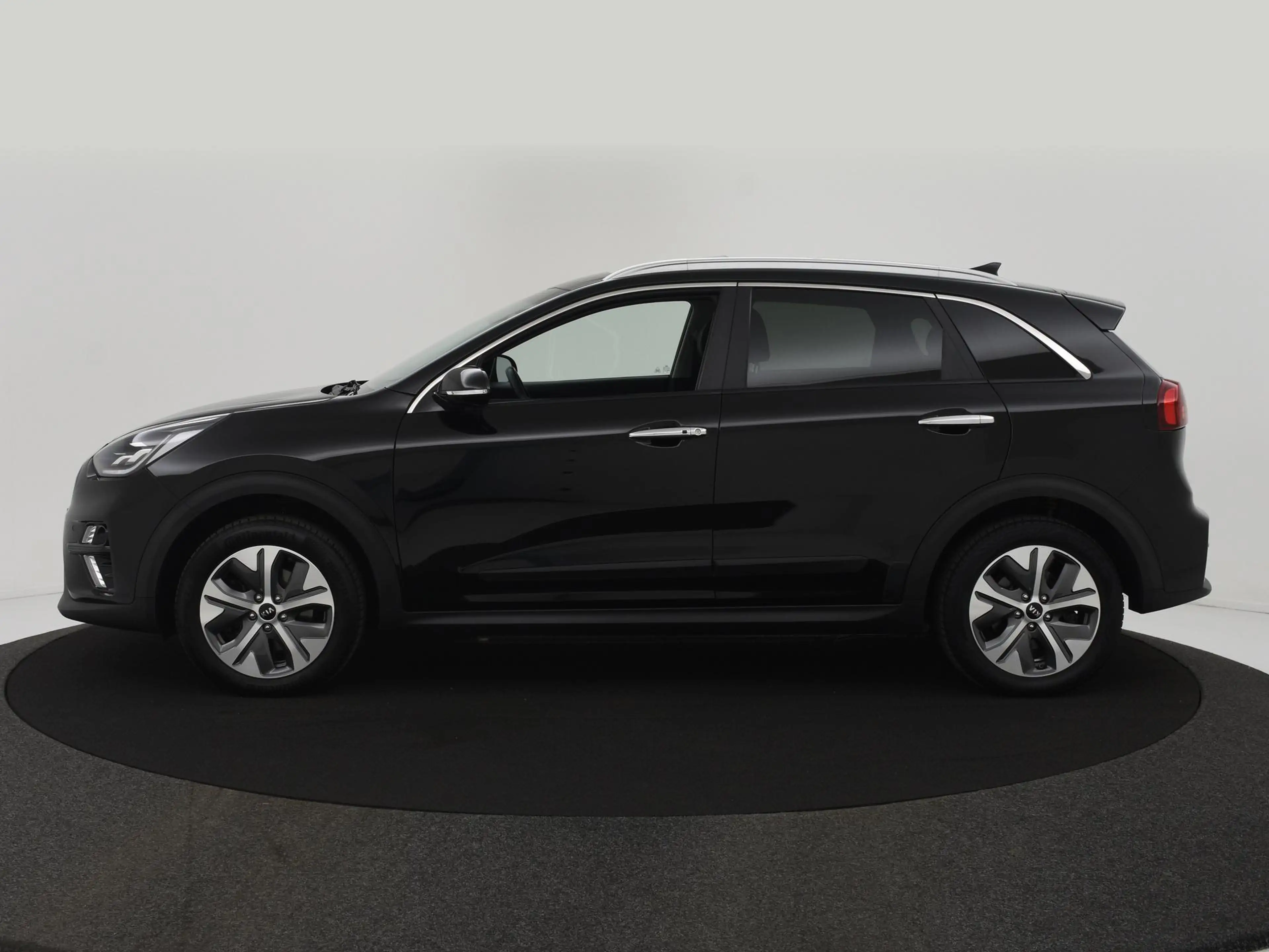 Kia e-Niro DynamicPlusLine 64 kWh TREKH|SCHUIFDAK|STOELVERW|A — photo 3