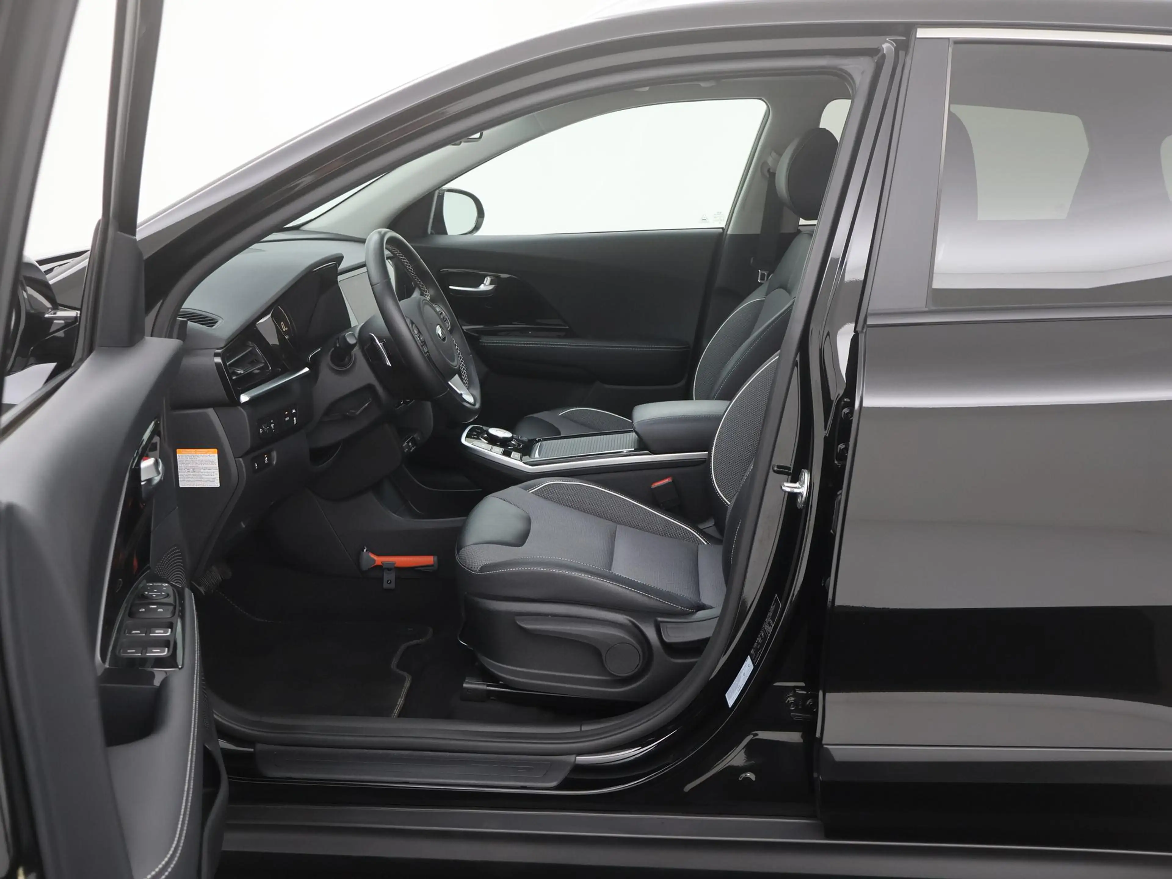 Kia e-Niro DynamicPlusLine 64 kWh TREKH|SCHUIFDAK|STOELVERW|A — photo 10