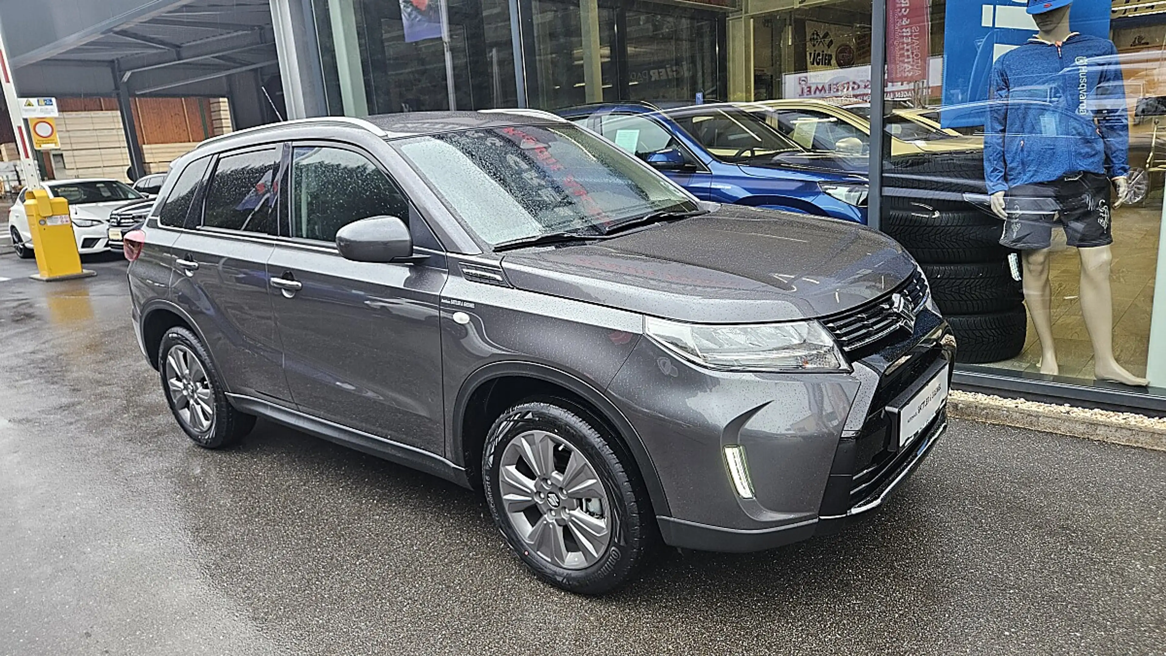 Suzuki Vitara 1,4 Hybrid ALLGRIP shine — photo 8