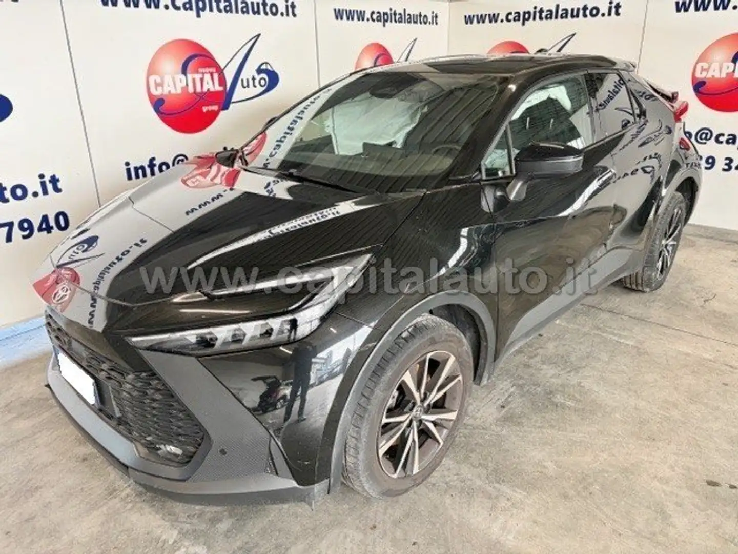 Toyota C-HR 2.0 phev e-cvt NETTO 16500 Nero - 1