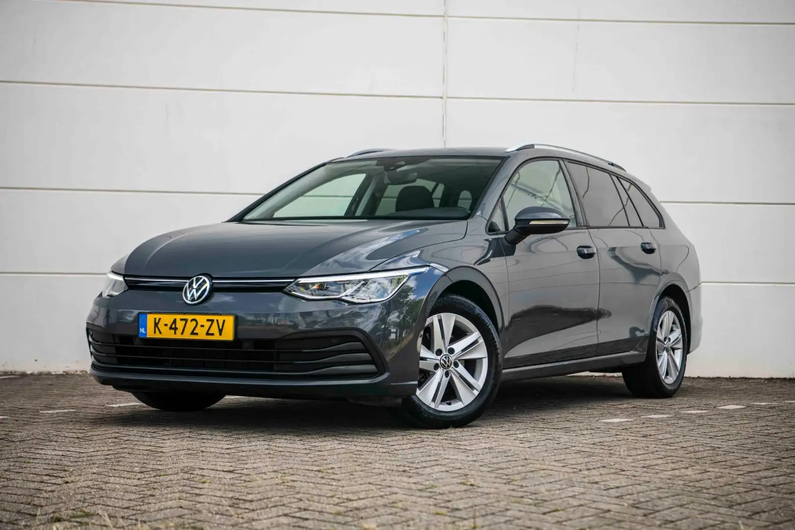 Volkswagen Golf Variant 1.0 TSI 110PK EX-BPM EX-BTW |Navi|ACC|LED| Grijs - 1