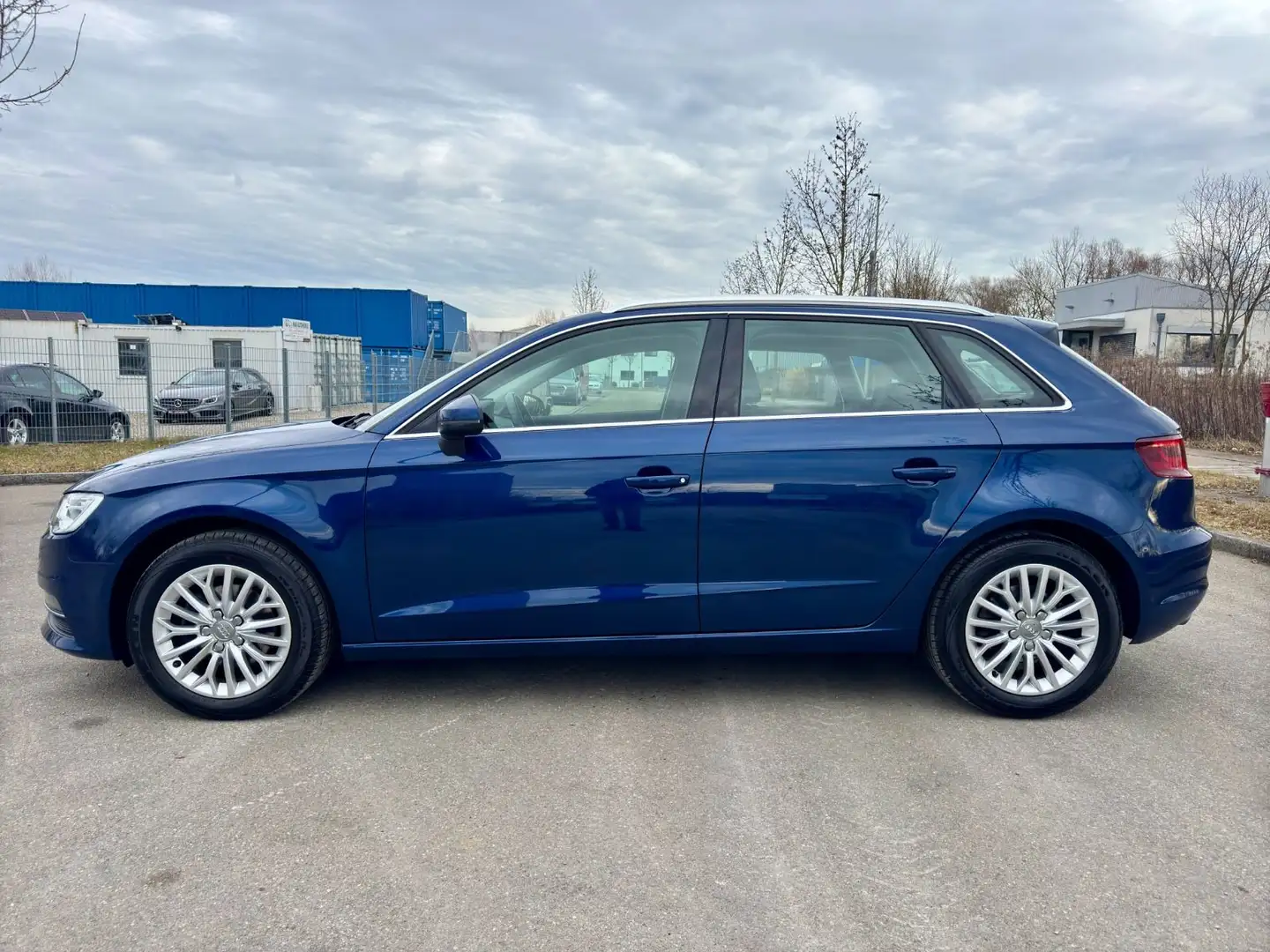 Audi A3 1.4 TFSI Sportback Ambiente 125PS NAVI  XENON Blu/Azzurro - 2