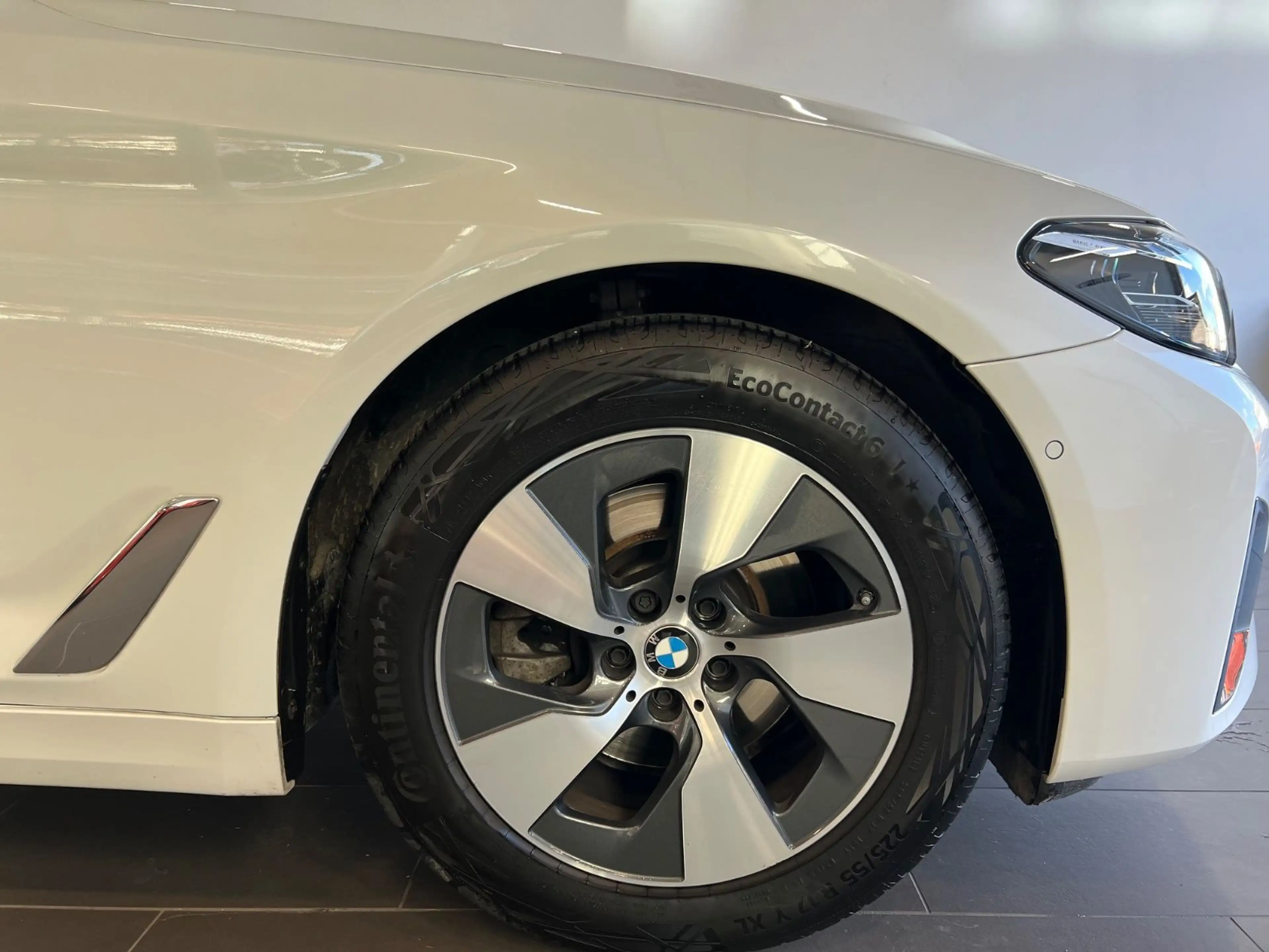 BMW 520 d Touring *SHZ/DIGITAL/LED/TEMPOMAT/NAVI/DE* — photo 8