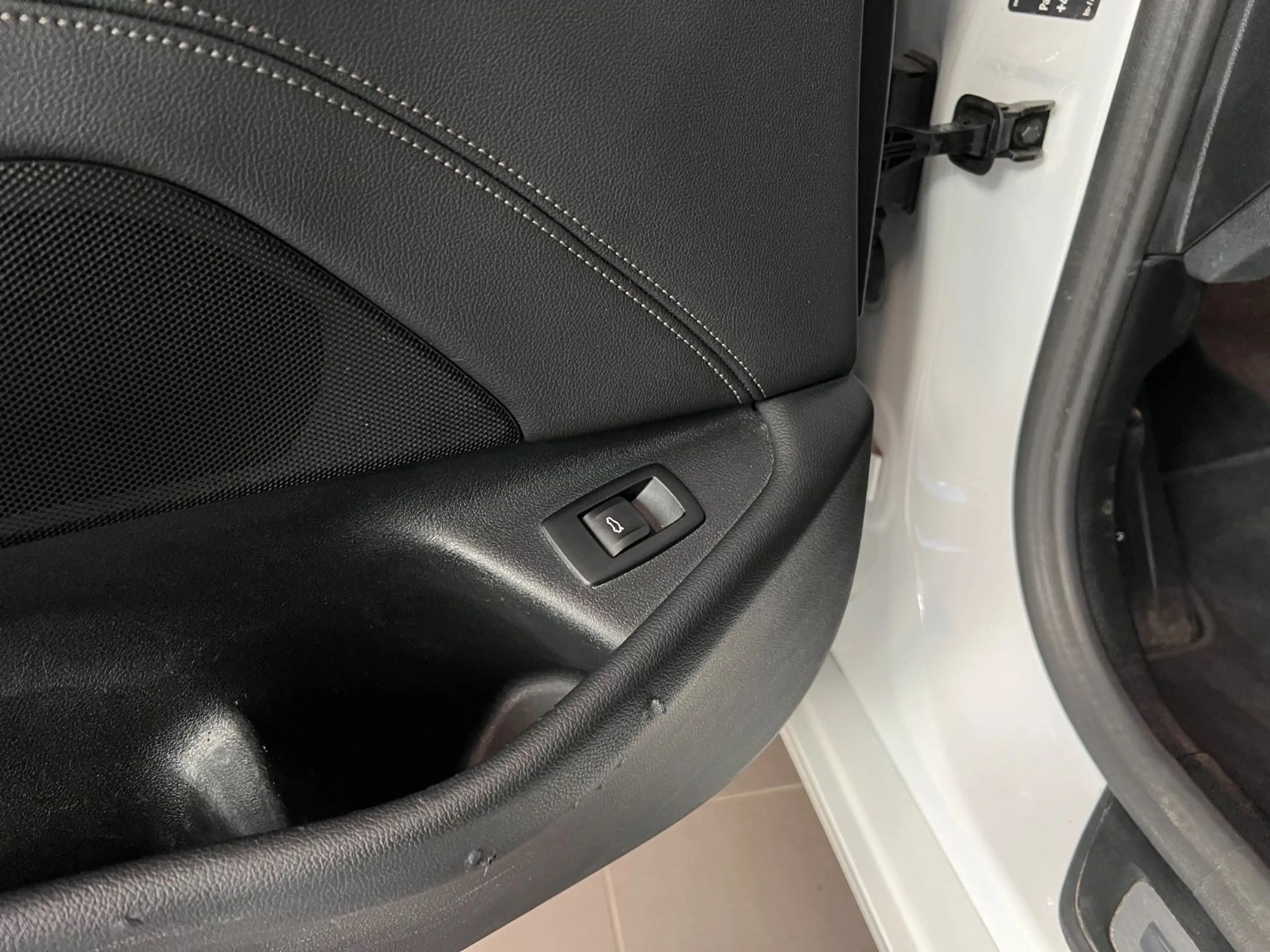 BMW 520 d Touring *SHZ/DIGITAL/LED/TEMPOMAT/NAVI/DE* — photo 11