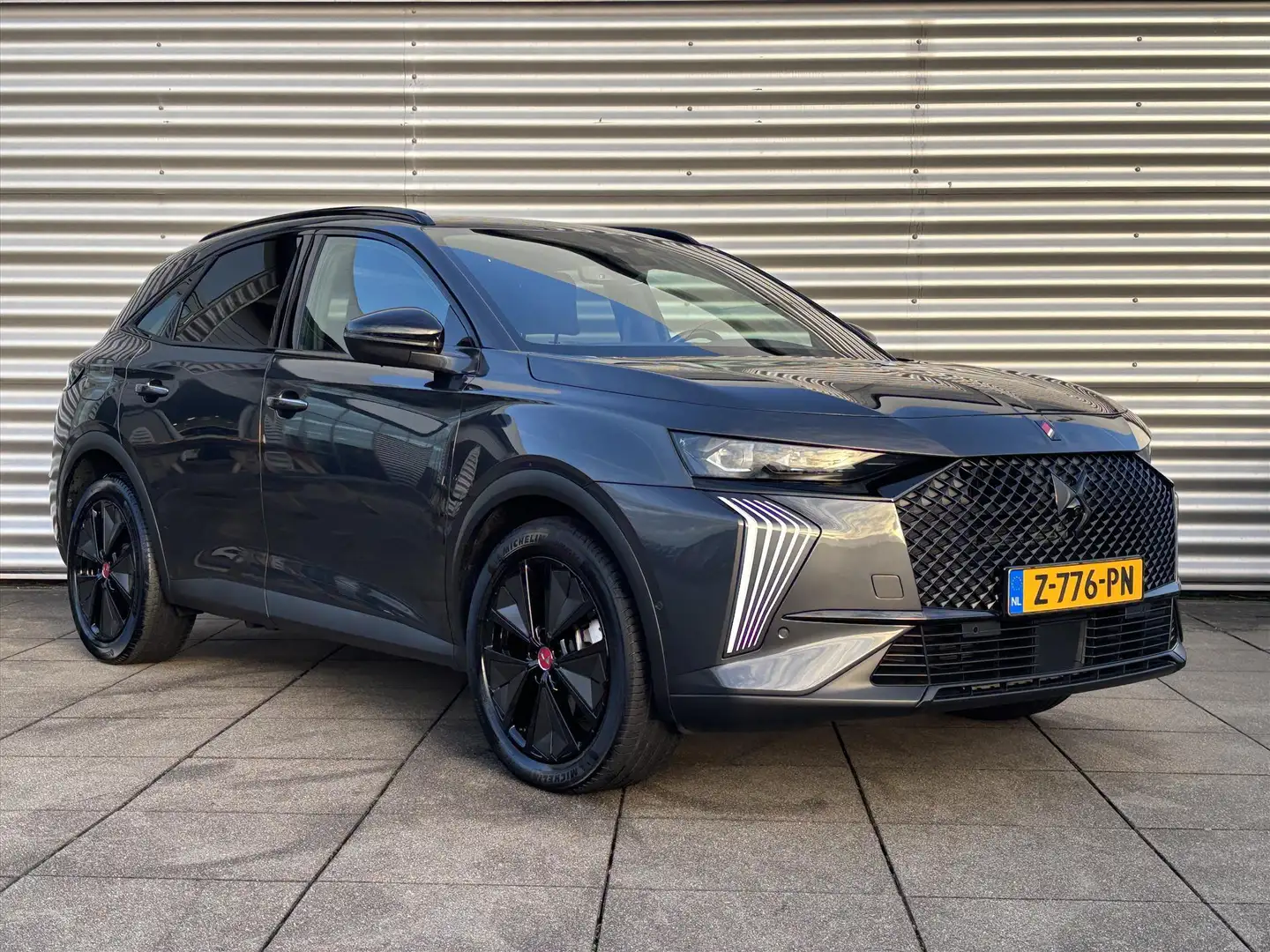 DS Automobiles DS 7 1.6 E-TENSE 225pk Automaat Performance Line+ I Nav Gris - 2