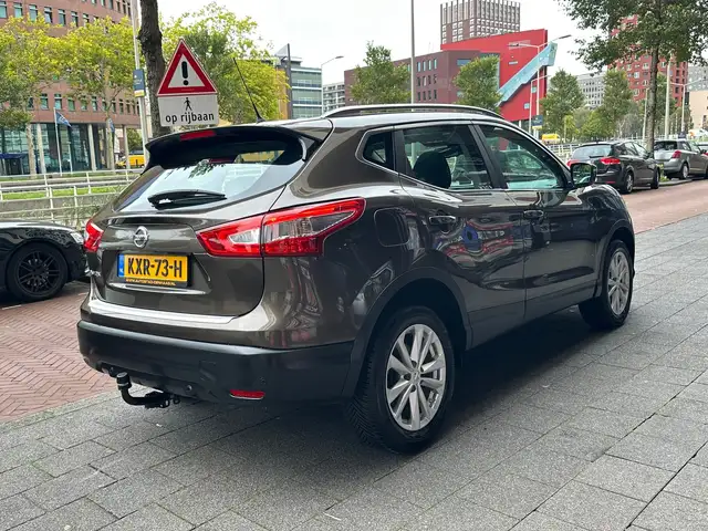 Nissan Qashqai view 3