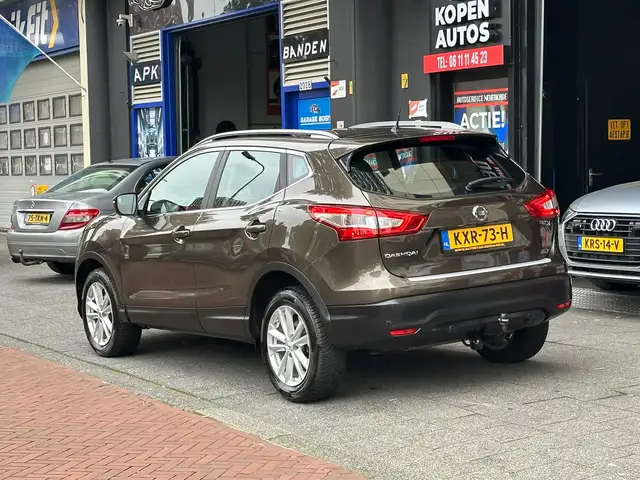 Nissan Qashqai view 2