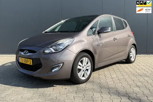 Hyundai iX20 1.6i i-Vision Airco Cruise Pano 5 Deurs APK NAP