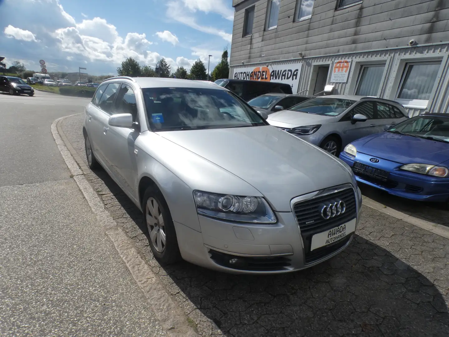 Audi A6 2.7 TDI quattro (132kW) Grau - 1