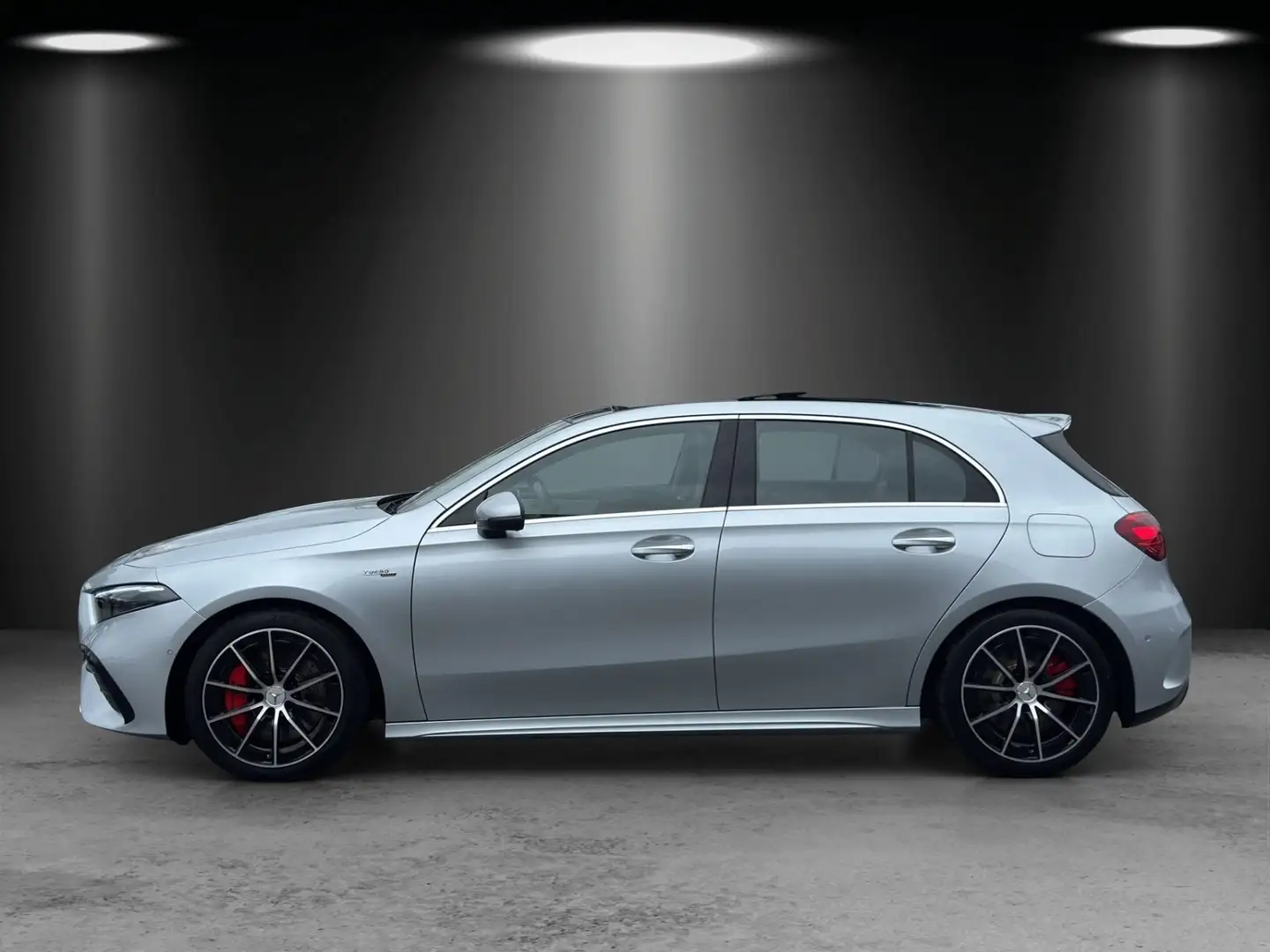 Mercedes-Benz A 35 AMG A35 AMG Prem Perf.Sitze DISTRO Standhz AHK Pano Argintiu - 2