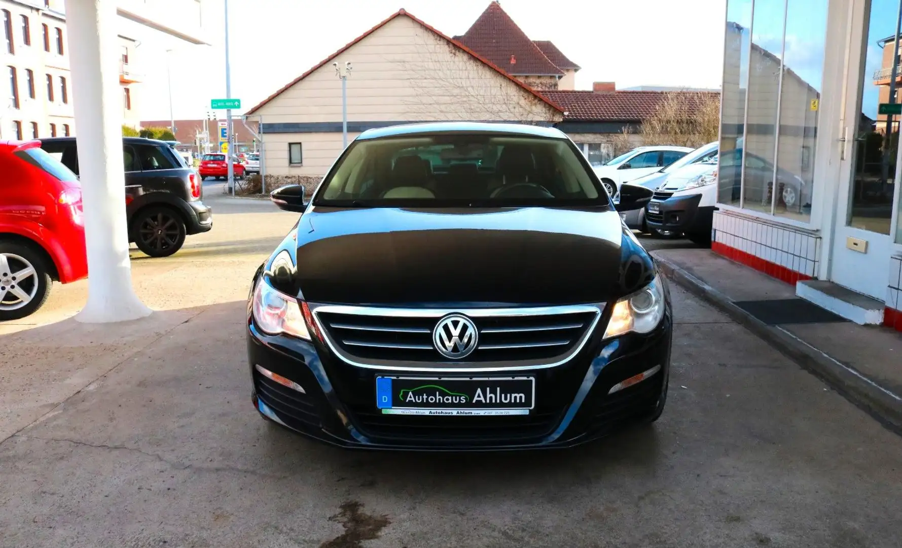 Volkswagen Passat CC Basis AHK Klima PDC 8-Fach - 2