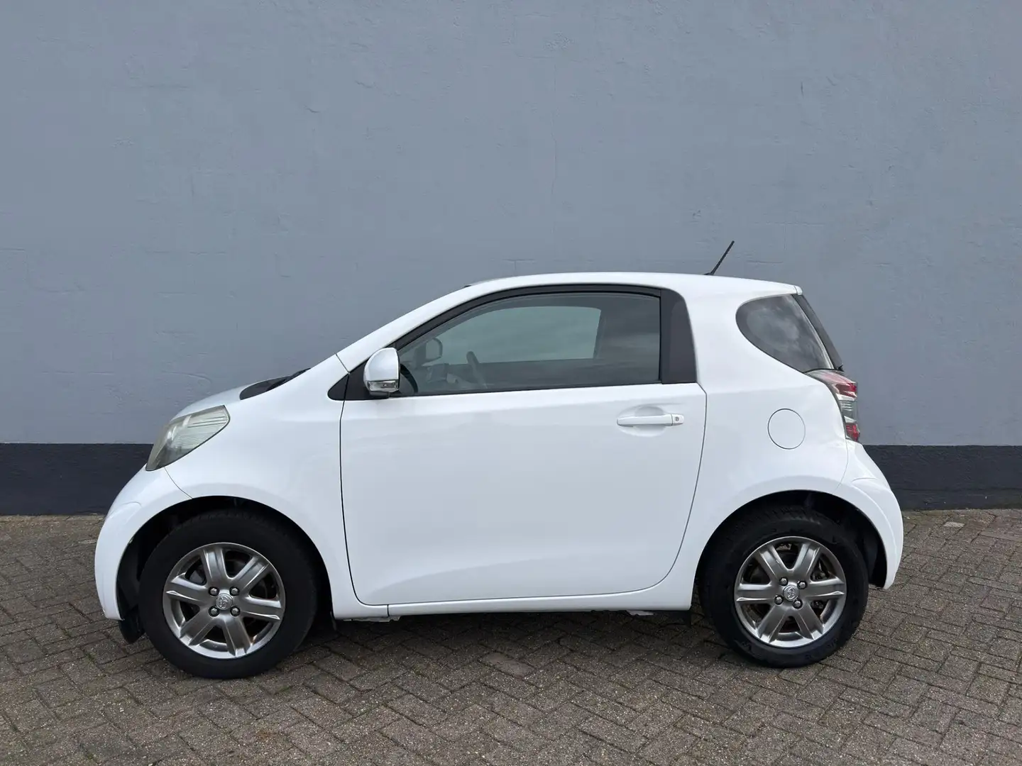 Toyota iQ 1.0 VVTi Aspiration - Climate Control - LMV Wit - 2