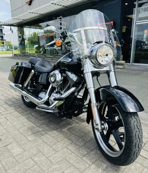 Harley-Davidson Dyna Switchback - foto 6