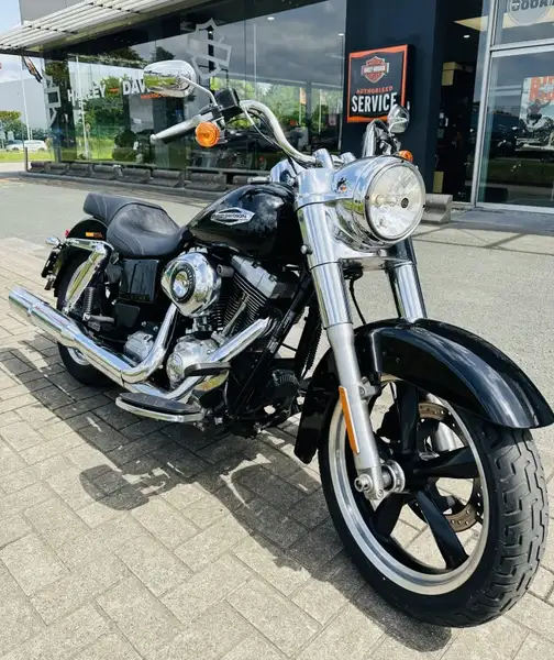 Harley-Davidson Dyna Switchback - foto 3