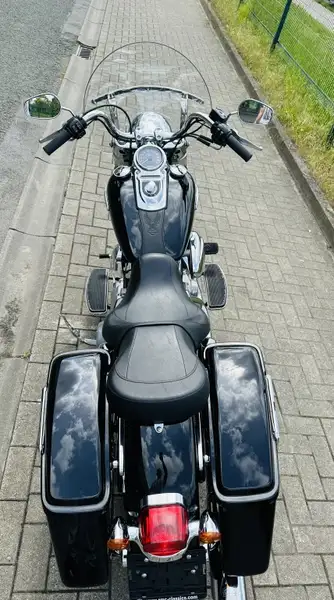 Harley-Davidson Dyna Switchback - foto 5