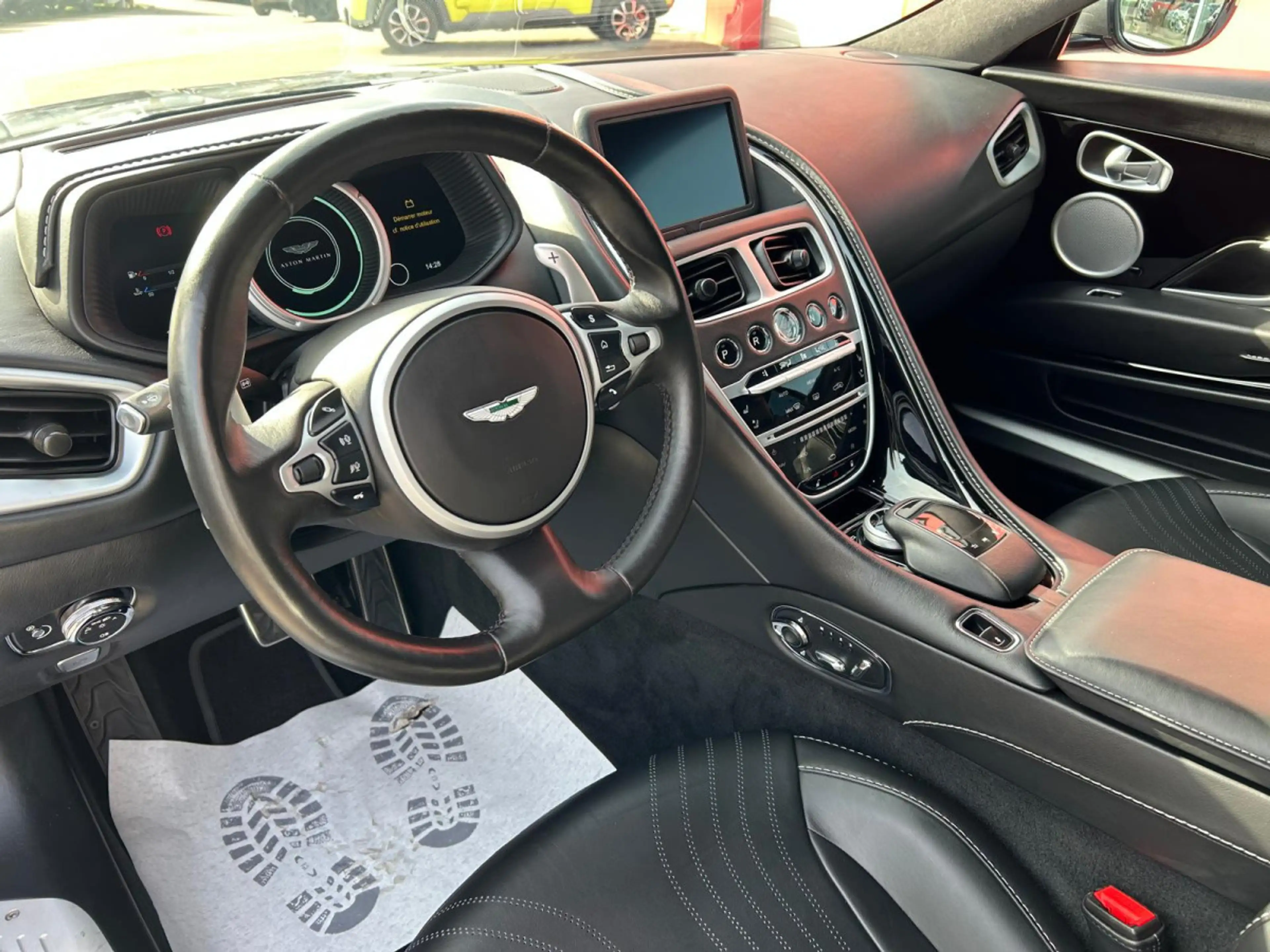 Aston Martin DB11 DB 11 — photo 8