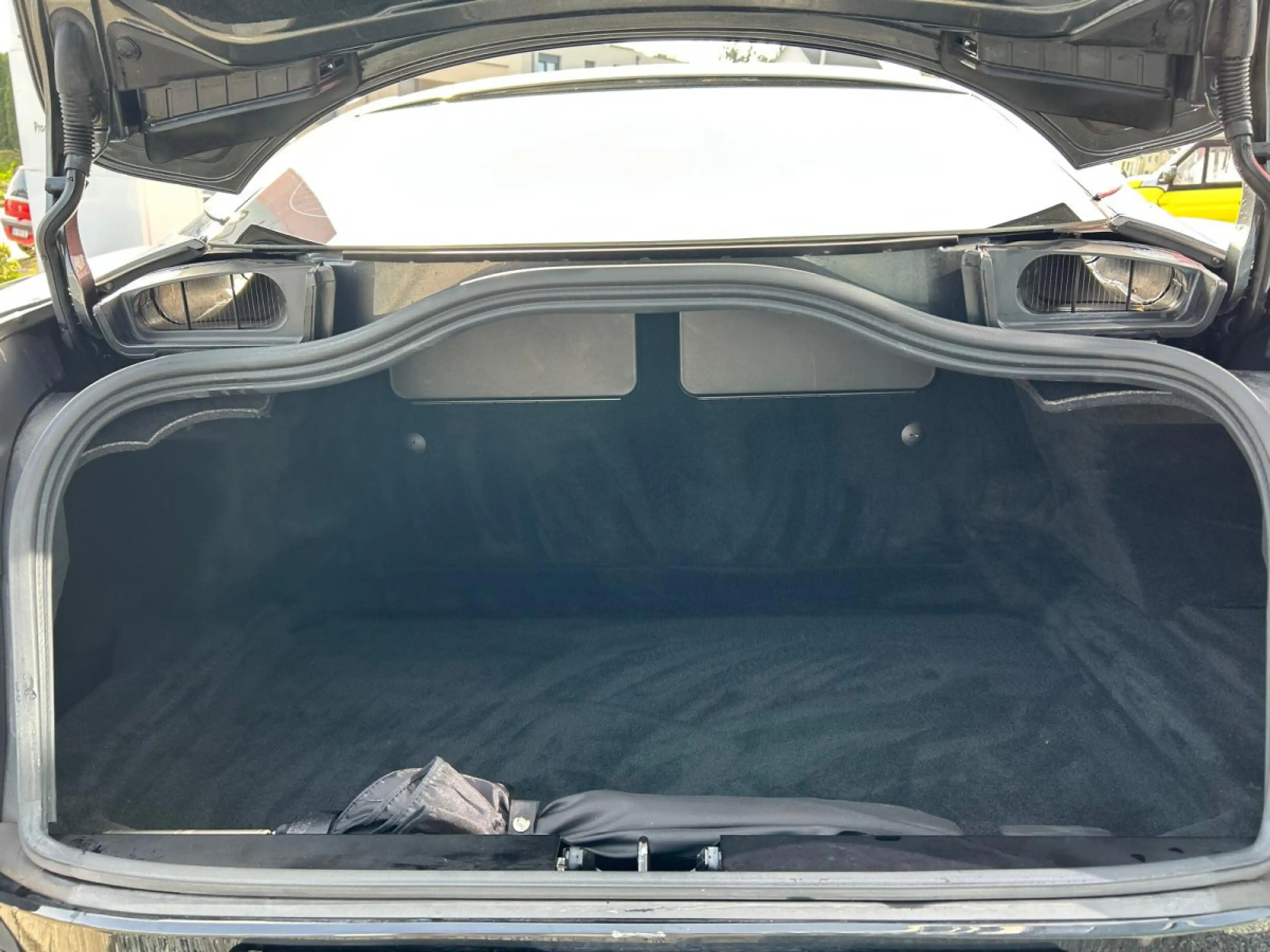 Aston Martin DB11 DB 11 — photo 9