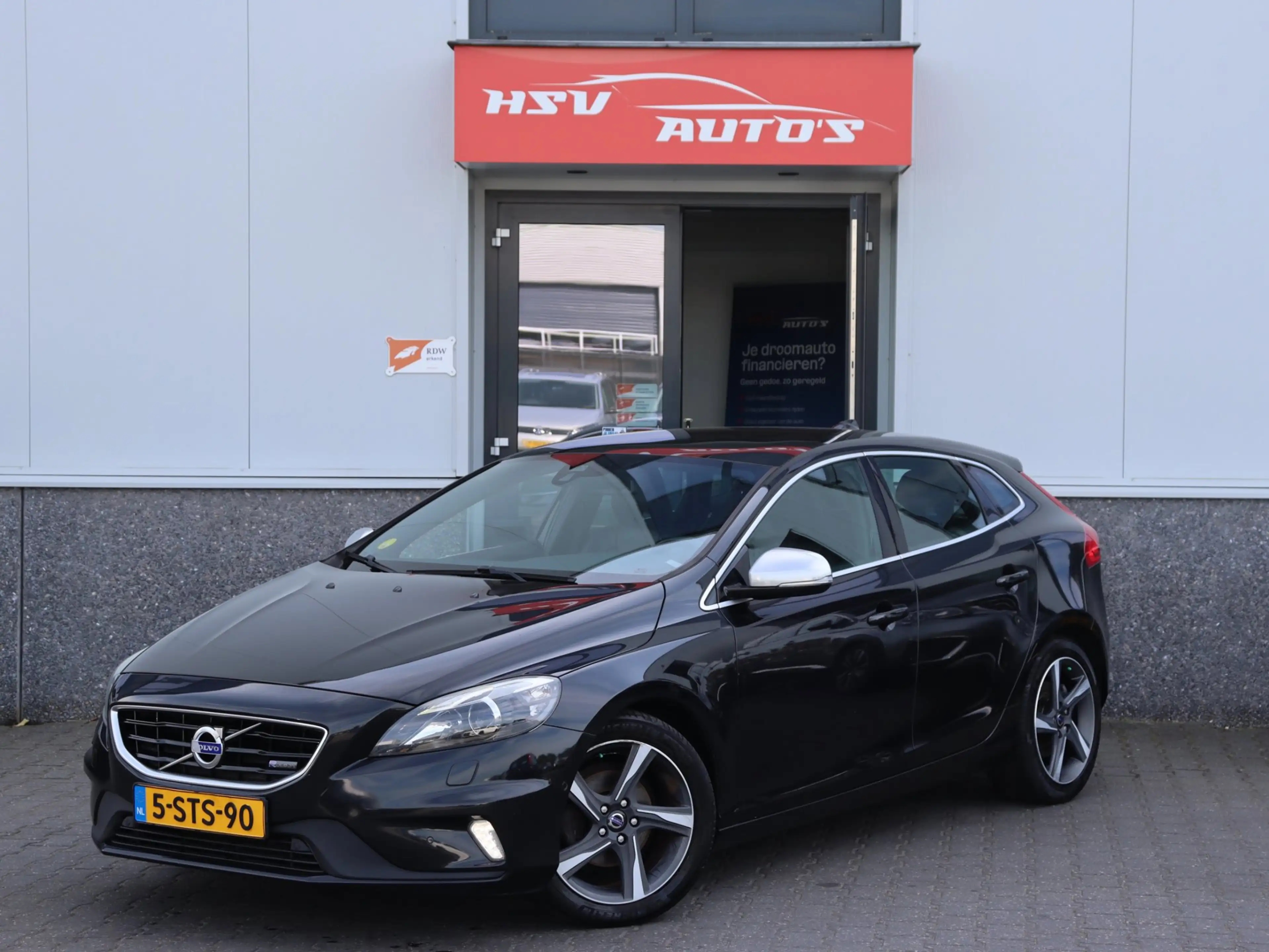 Volvo V40 1.6 D2 R-Design navi LEER memory xenon