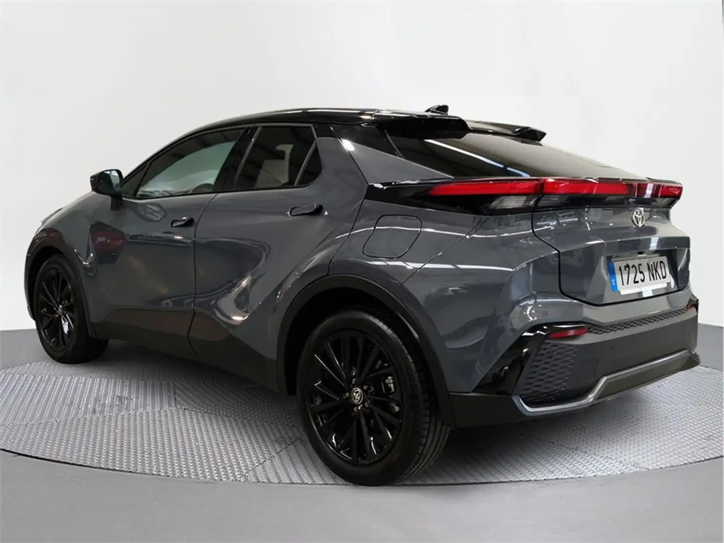 Toyota C-HR GR Sport Hybrid 140 - 2