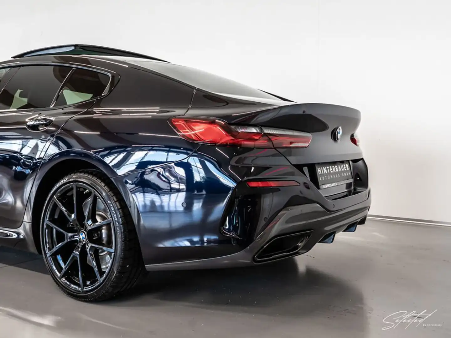 BMW 840 d xDrive M-SPORT *PANO*H&K*LASER*SOFT-CLOSE*20'' Noir - 2