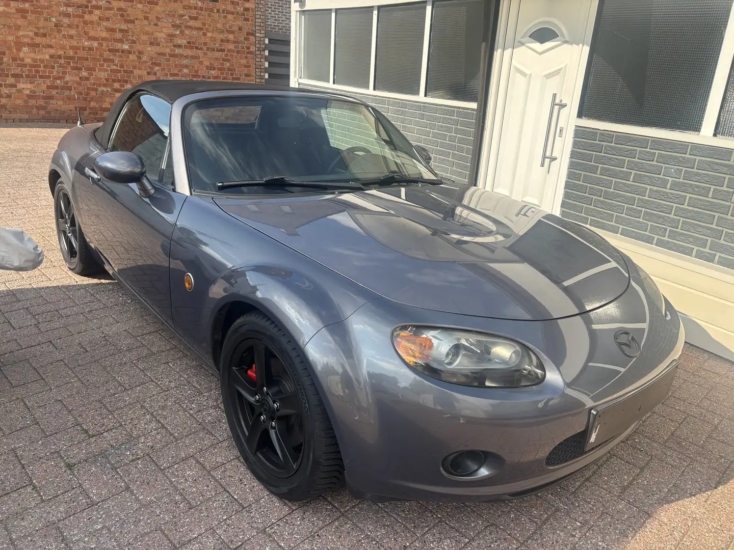 Mazda MX-5 1.8i 16v Luxe - 1