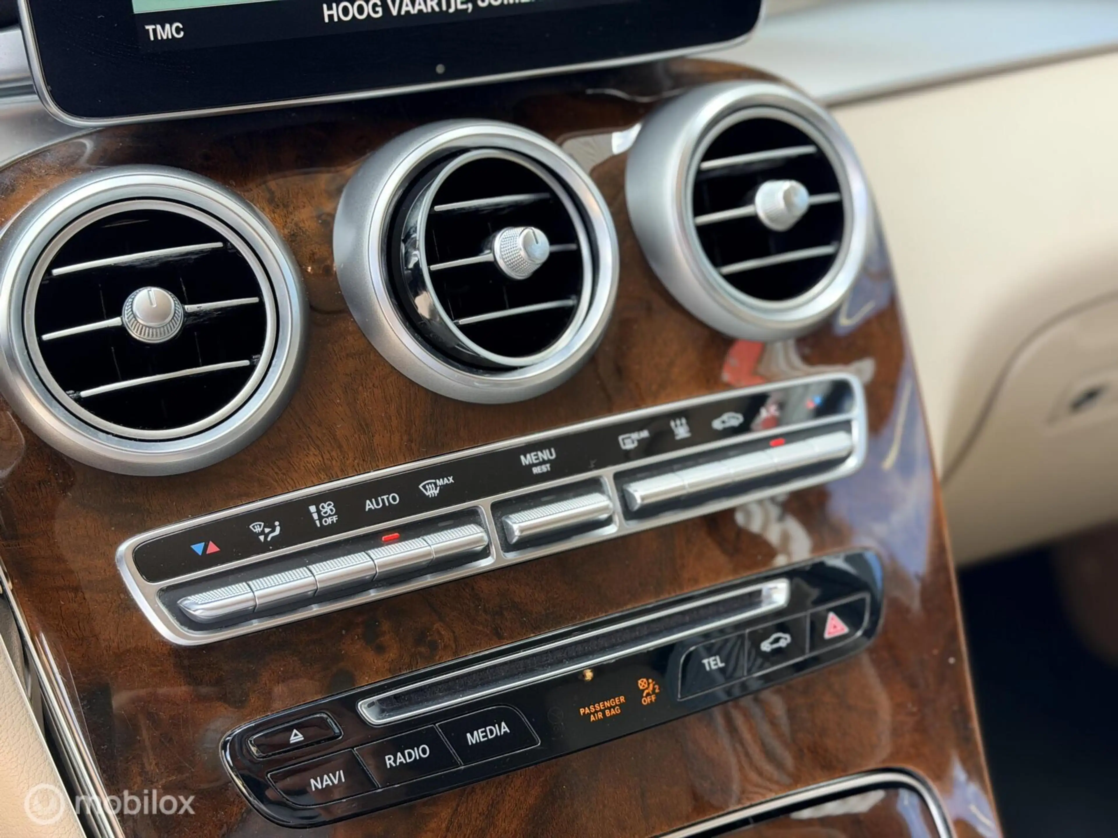 Mercedes-Benz GLC 350 Coupé 350e 4MATIC Premium Plus — photo 18
