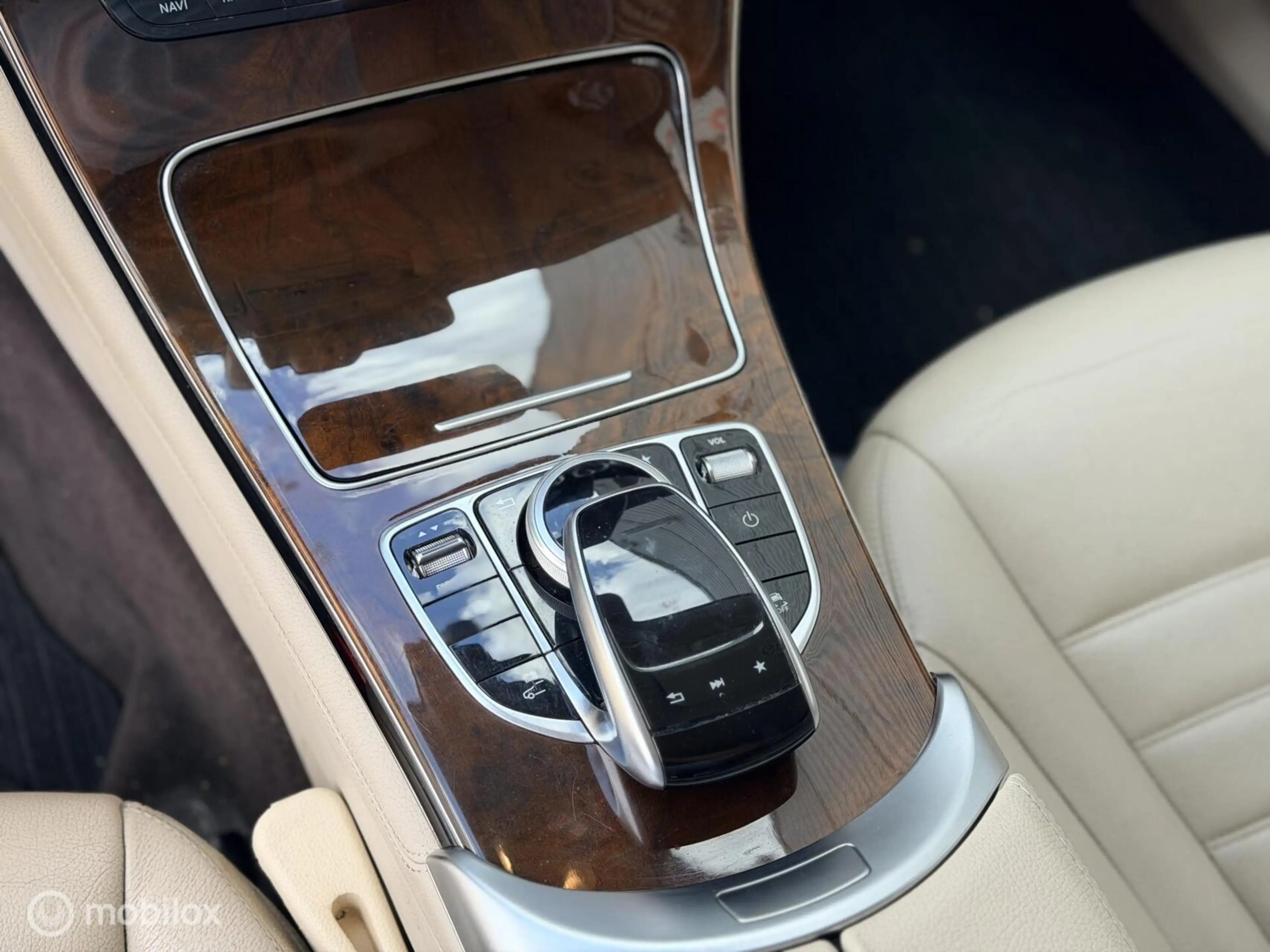 Mercedes-Benz GLC 350 Coupé 350e 4MATIC Premium Plus — photo 19
