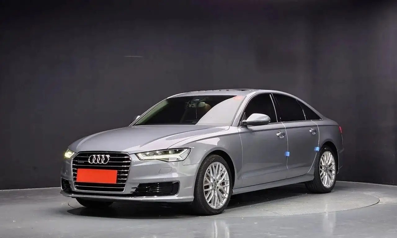 Audi A6 Berline V6 3.0 TDI Full Options Avus Quattro : Ventilé Chauffant / BOSE / Toit Ouvrant / Sans Accident — photo 1 of 16