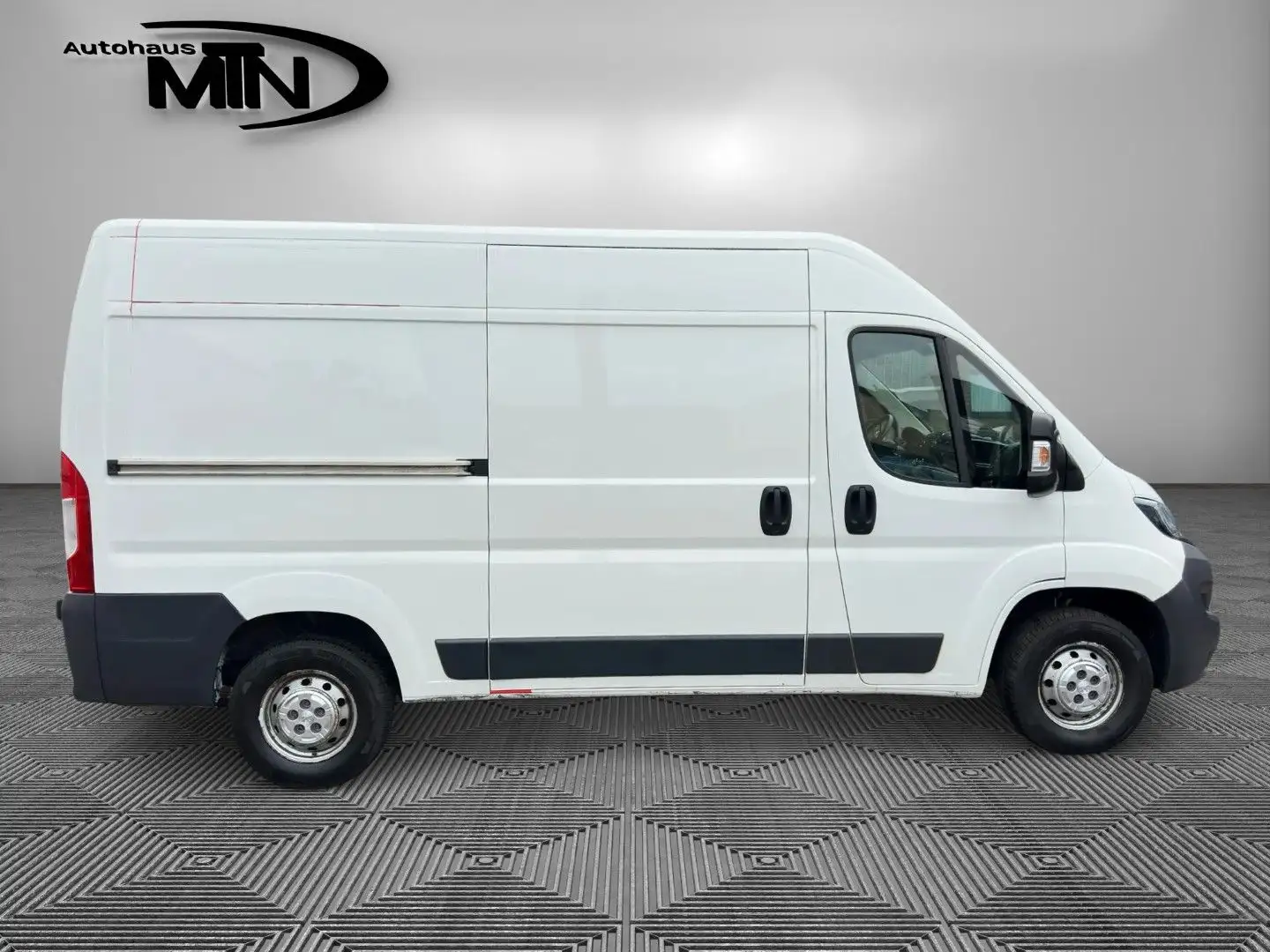 Peugeot Boxer Kasten H2+L2/3.Stz/KLIMA/WÜRTH-REGAL/1.HA Weiß - 2