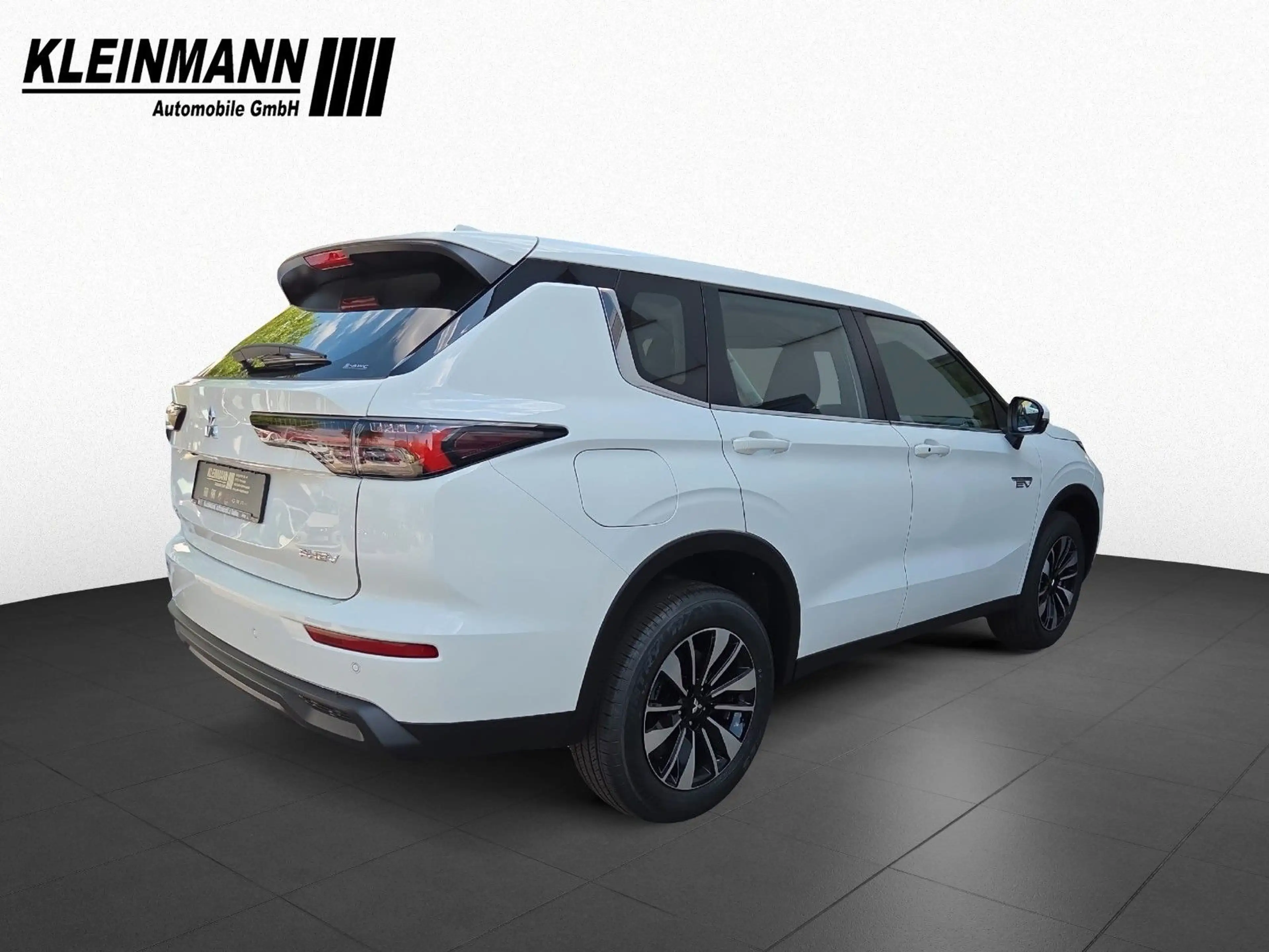 Mitsubishi Outlander PHEV Diamant 2.4 4WD AT MY26 — photo 5