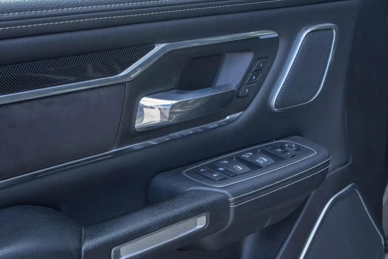 Dodge RAM 2023 — фото 19