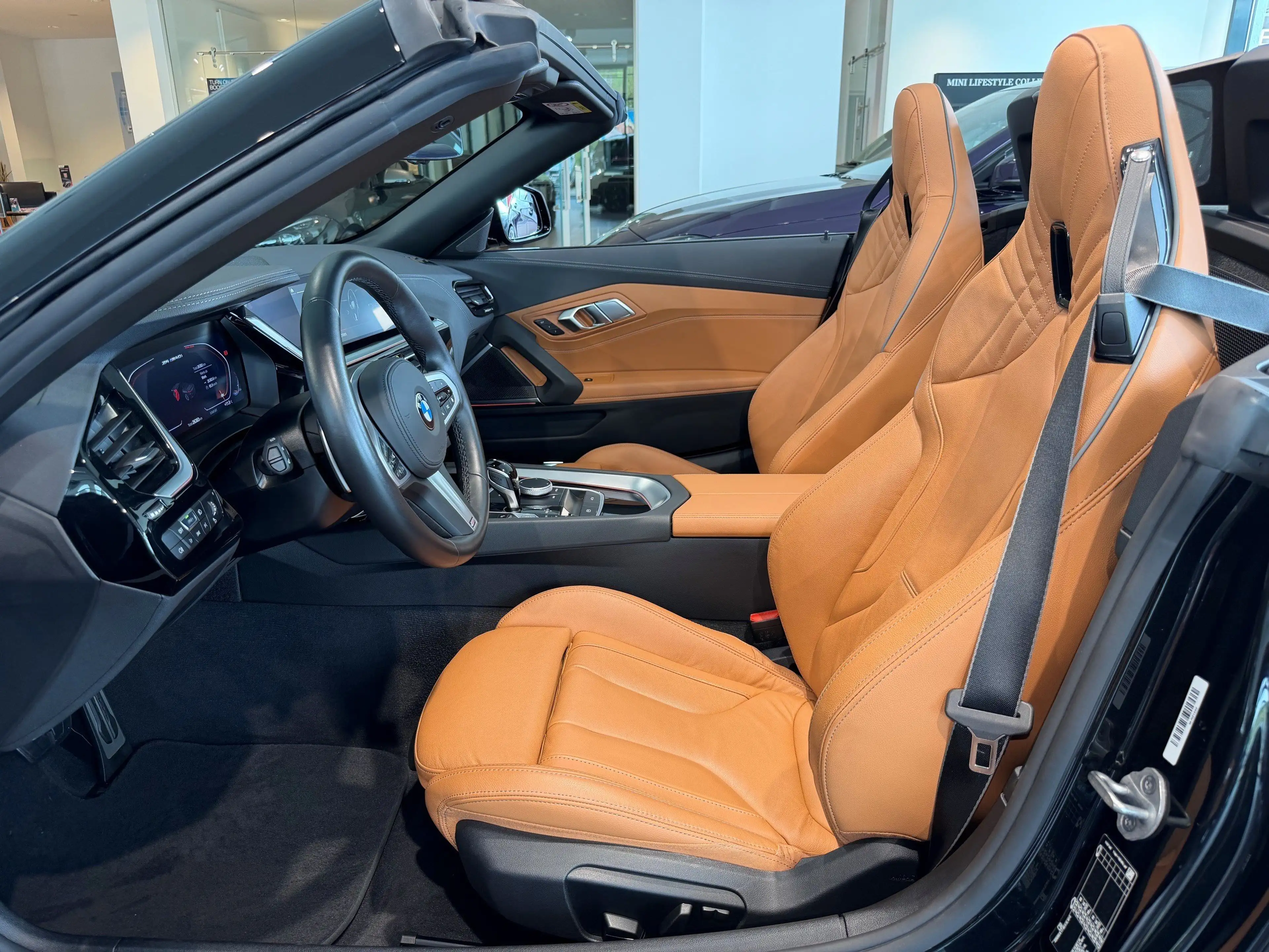 BMW Z4 M40i — photo 8