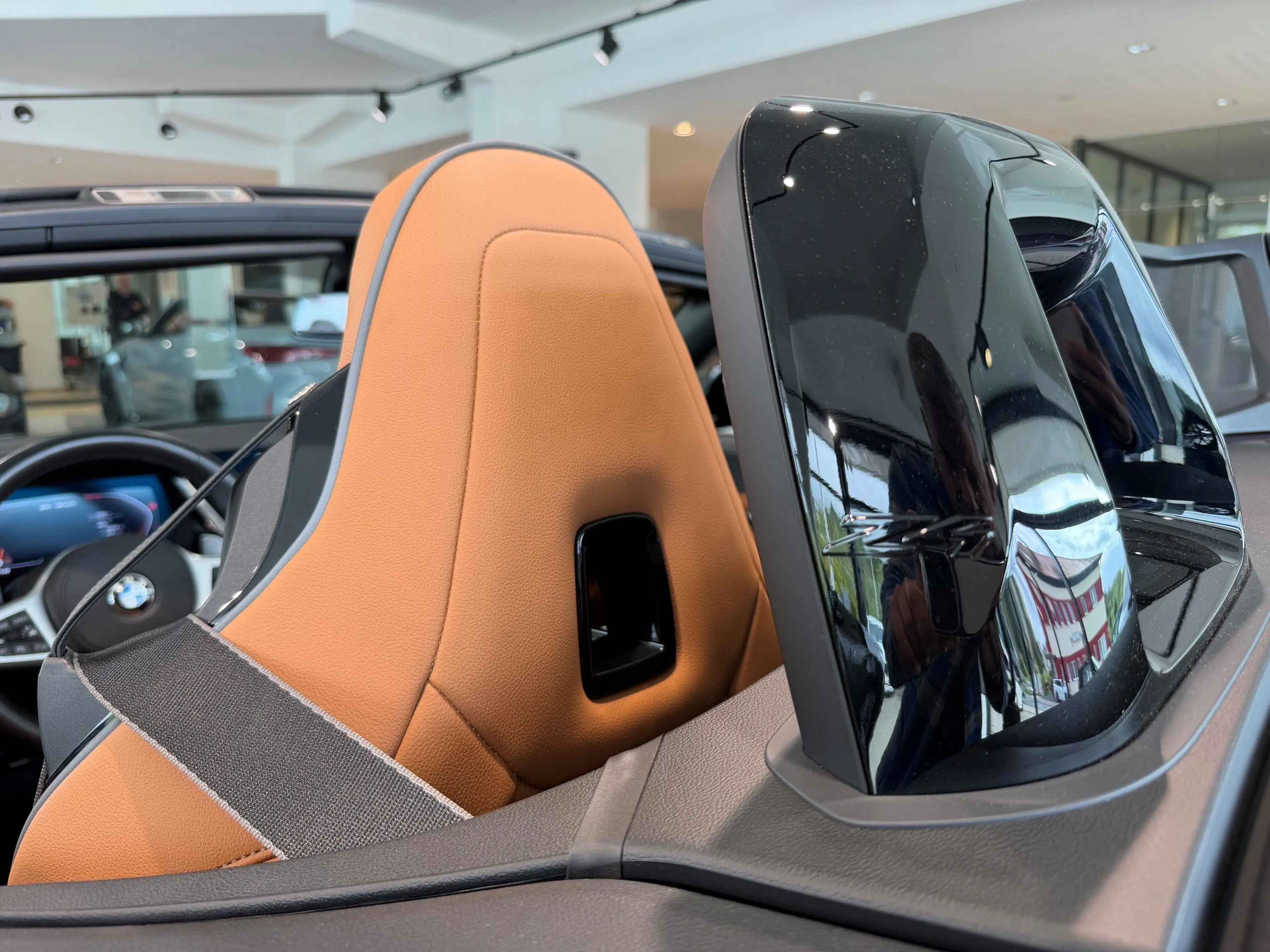 BMW Z4 M40i — photo 9