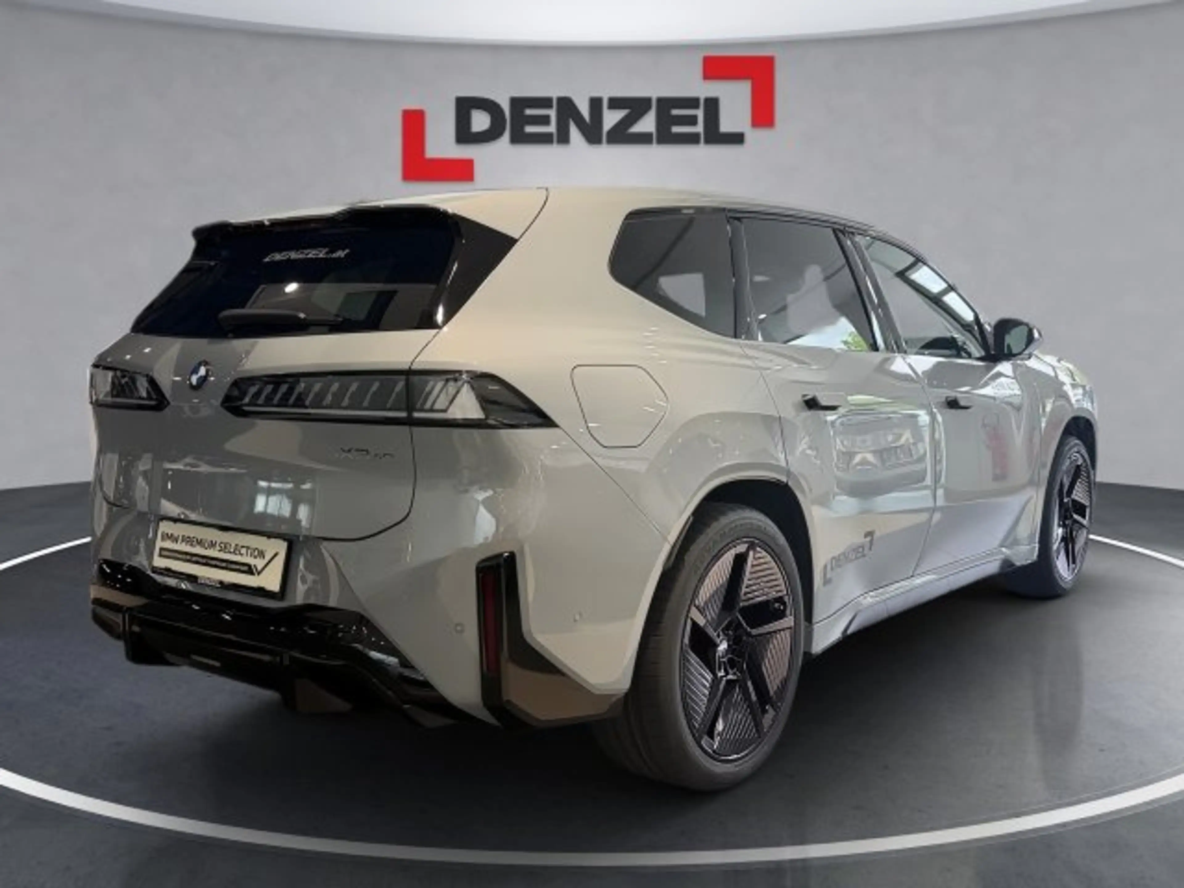 BMW iX3 40 — photo 4