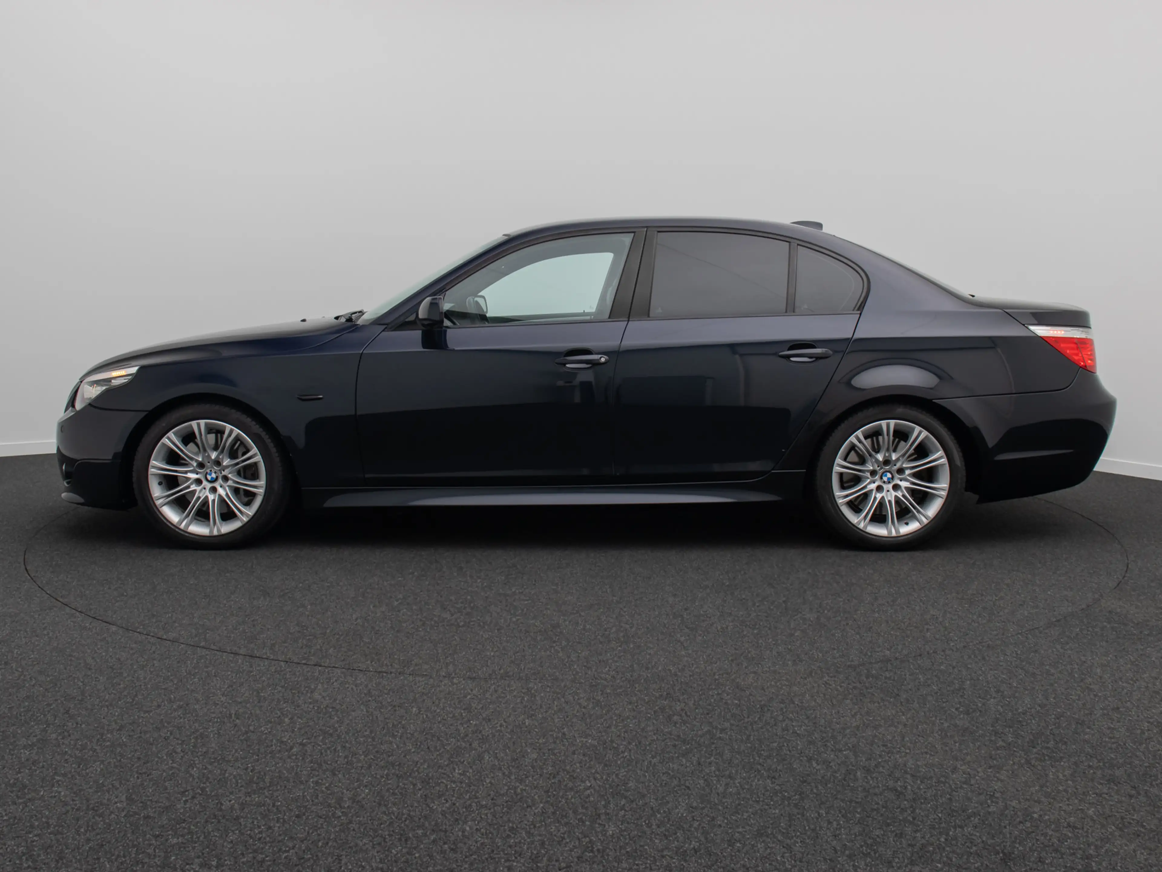 BMW 530 M Sport Xenon NaviPro AHK HiFi Memory Leder — photo 11