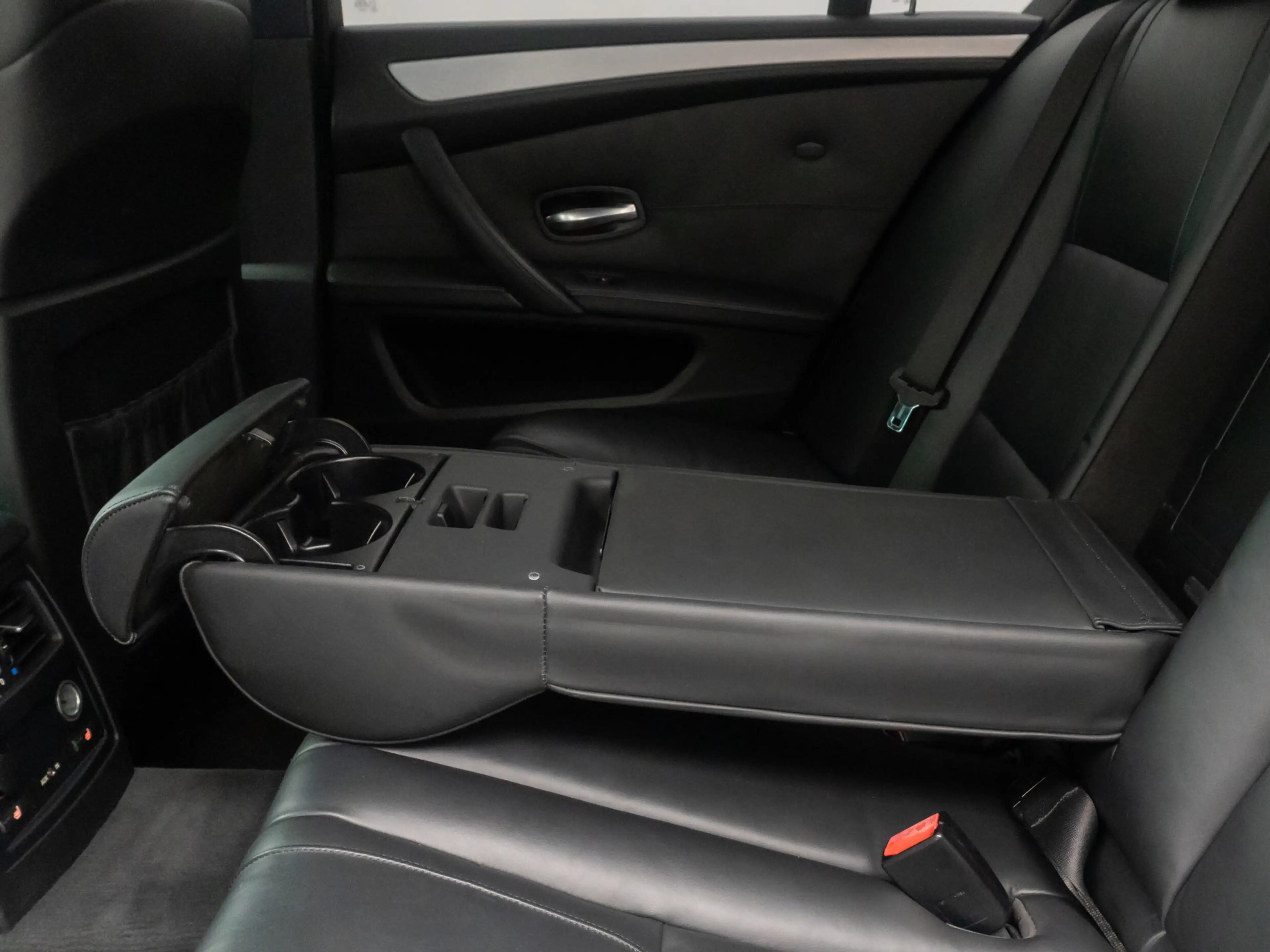 BMW 530 M Sport Xenon NaviPro AHK HiFi Memory Leder — photo 27