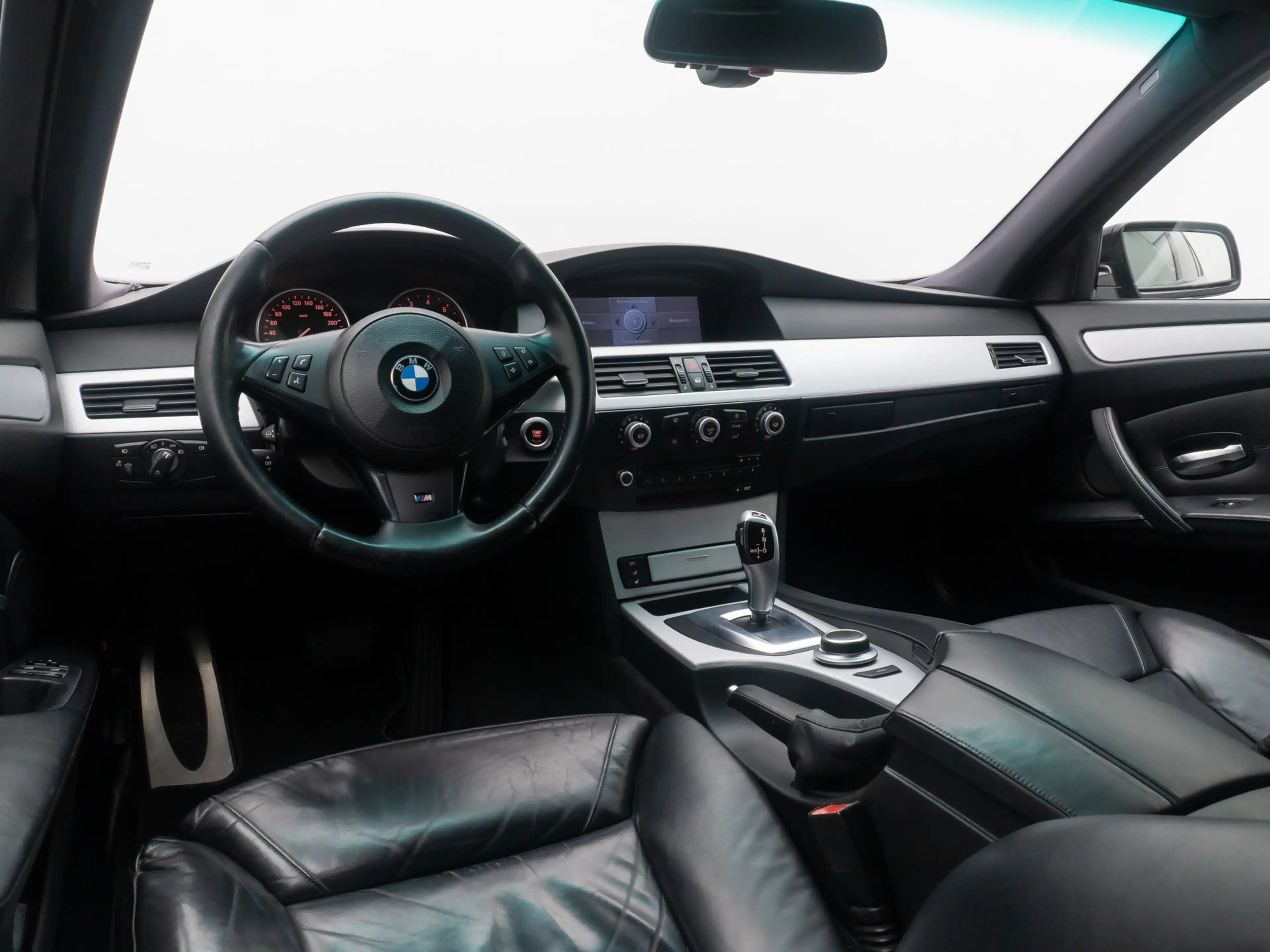 BMW 530 M Sport Xenon NaviPro AHK HiFi Memory Leder — photo 34
