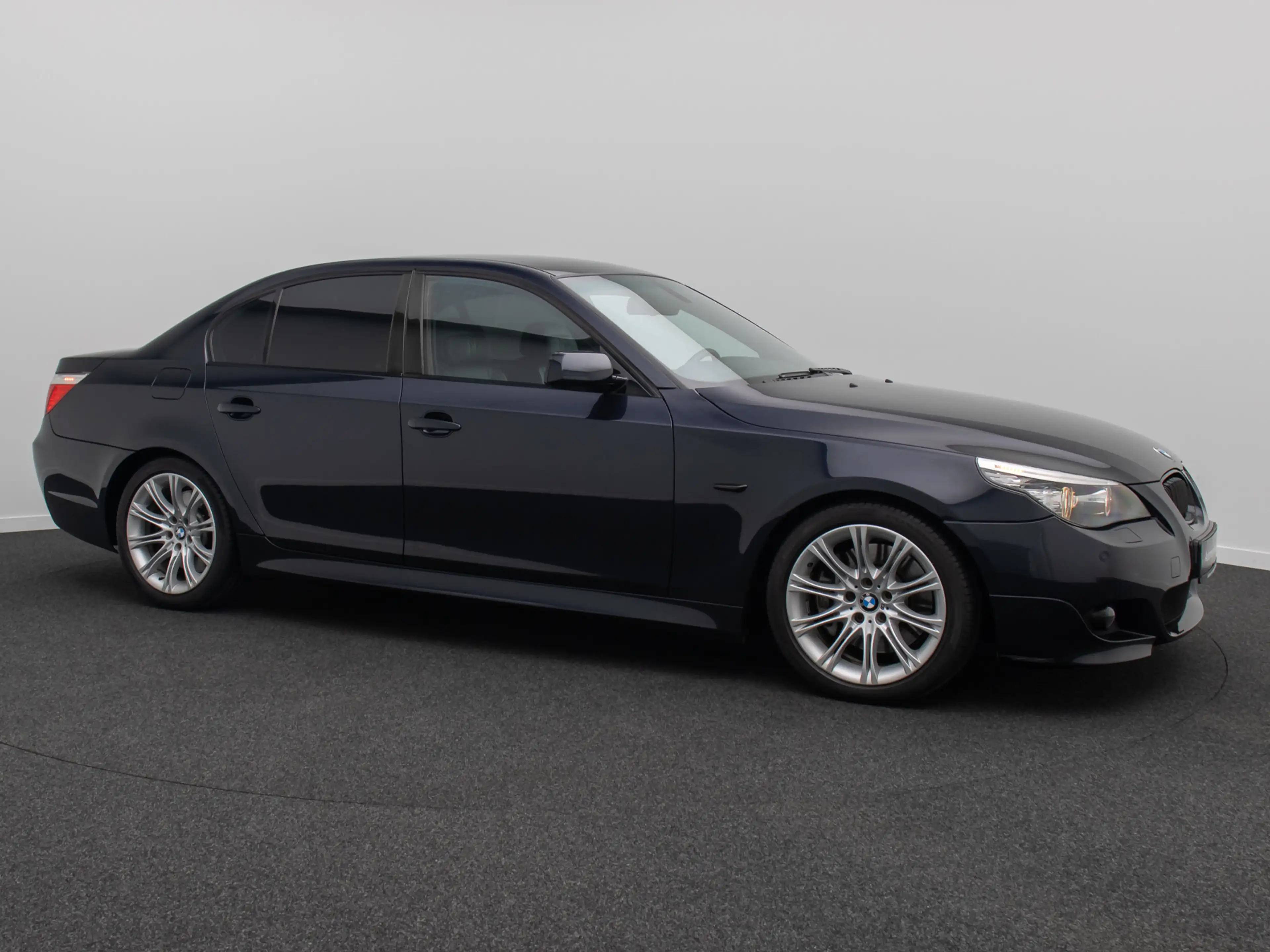 BMW 530 M Sport Xenon NaviPro AHK HiFi Memory Leder — photo 4
