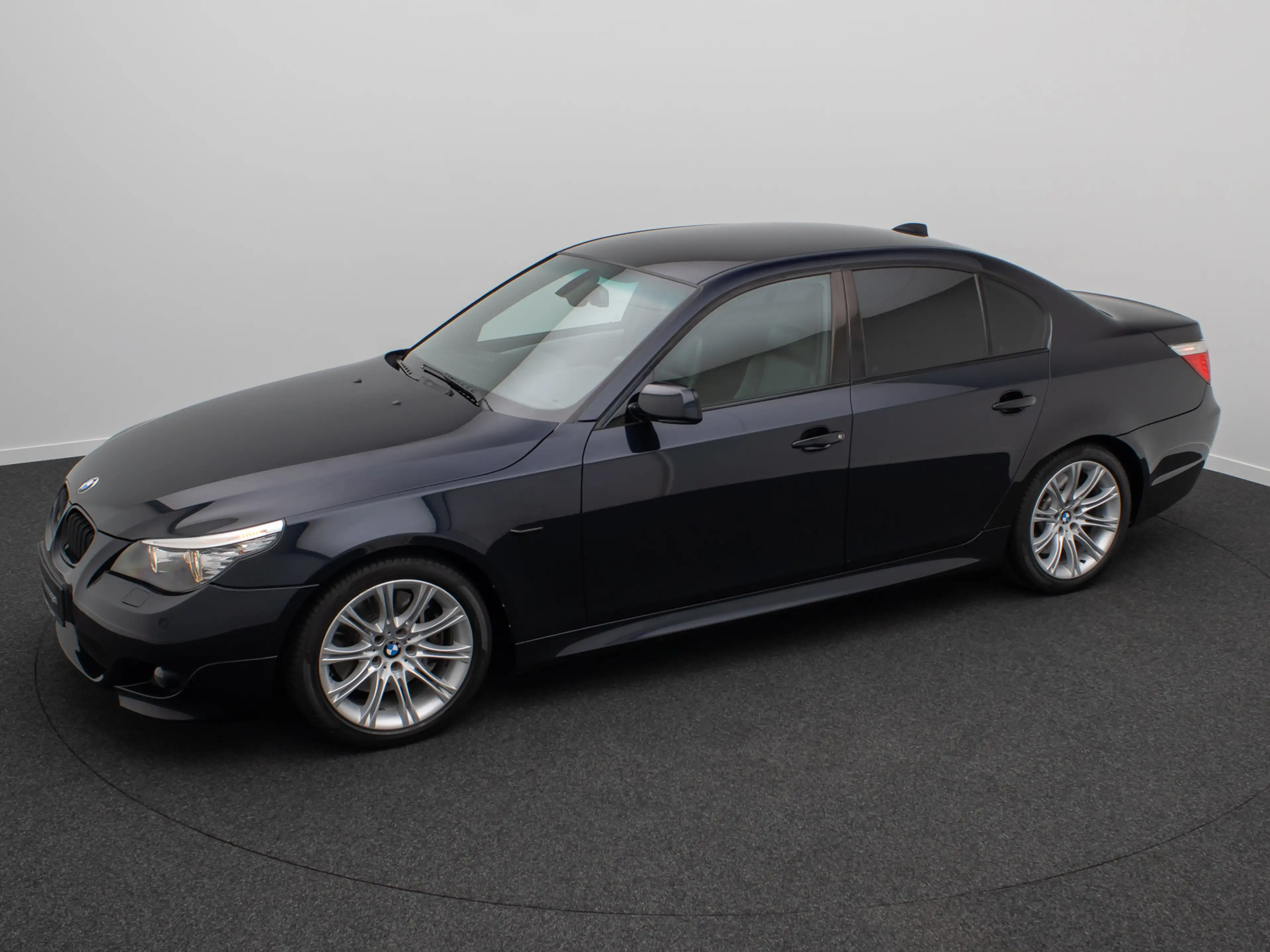 BMW 530 M Sport Xenon NaviPro AHK HiFi Memory Leder — photo 12