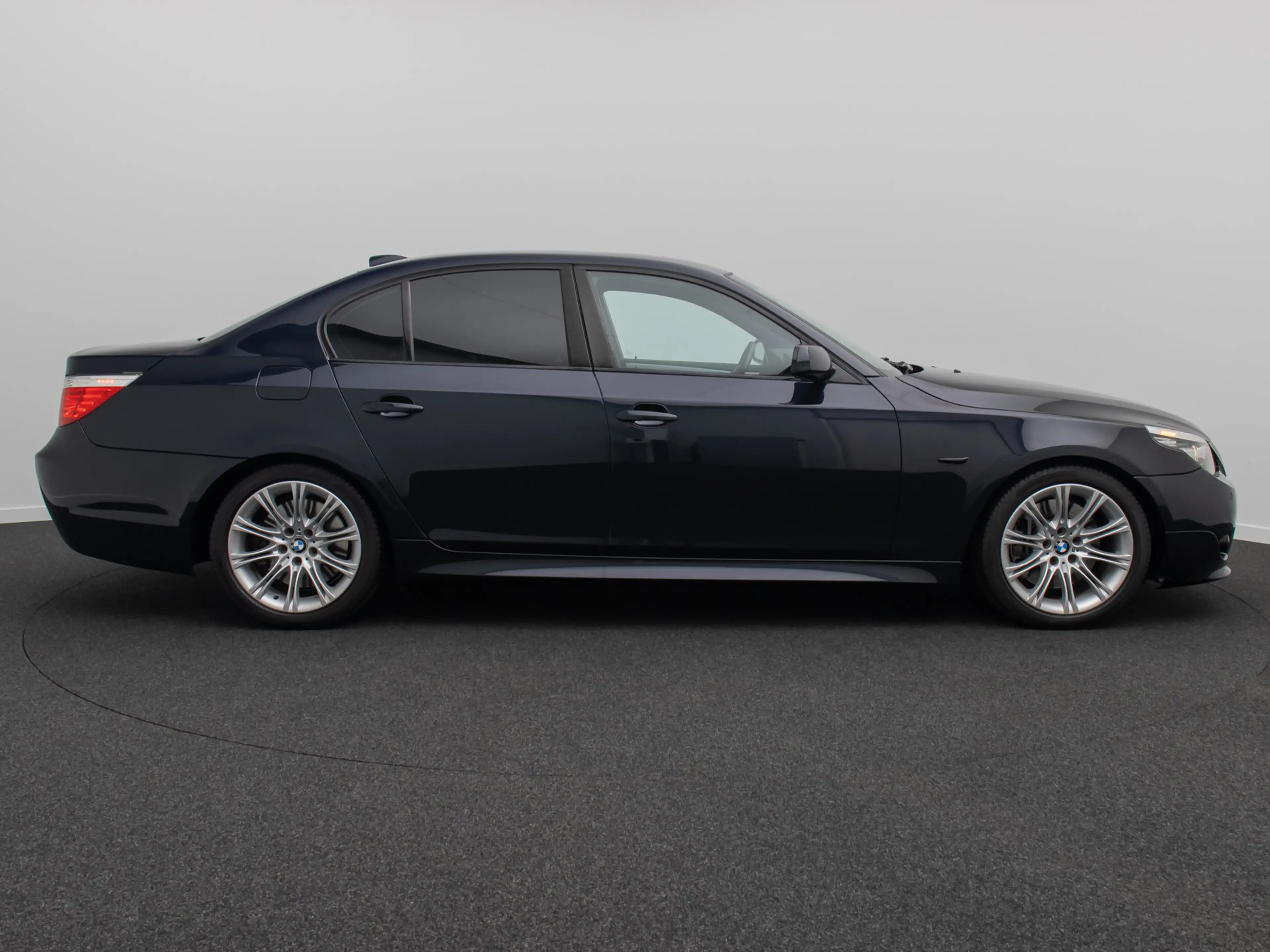 BMW 530 M Sport Xenon NaviPro AHK HiFi Memory Leder — photo 5