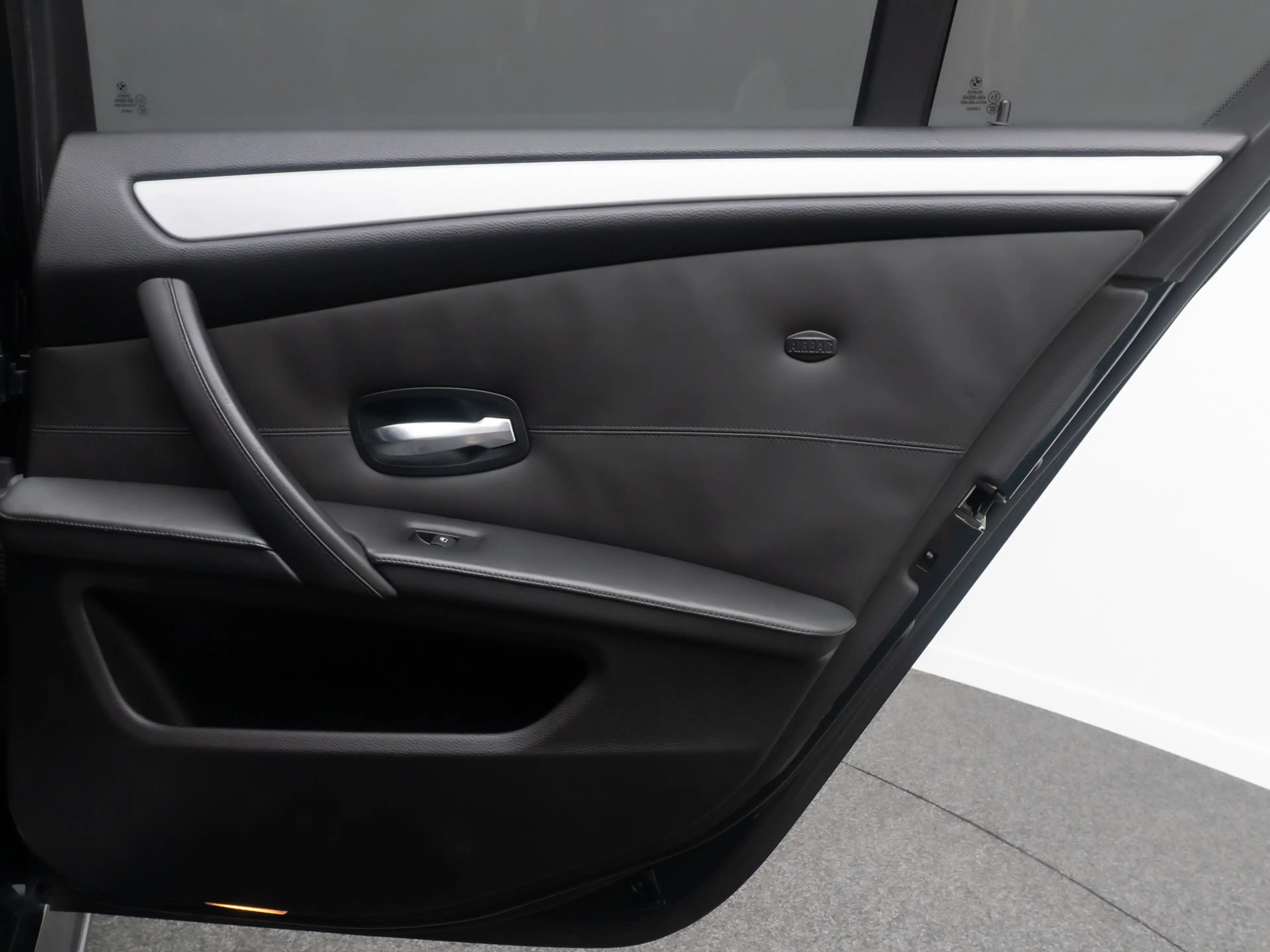 BMW 530 M Sport Xenon NaviPro AHK HiFi Memory Leder — photo 31