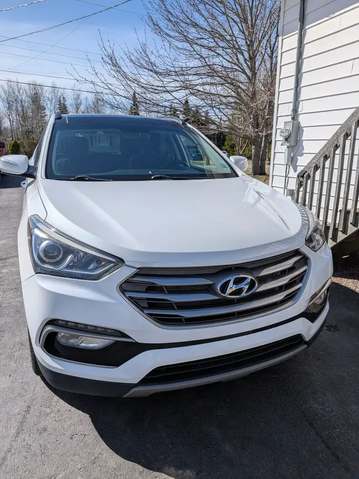 Hyundai SANTA FE снимка Hyundai SANTA FE
