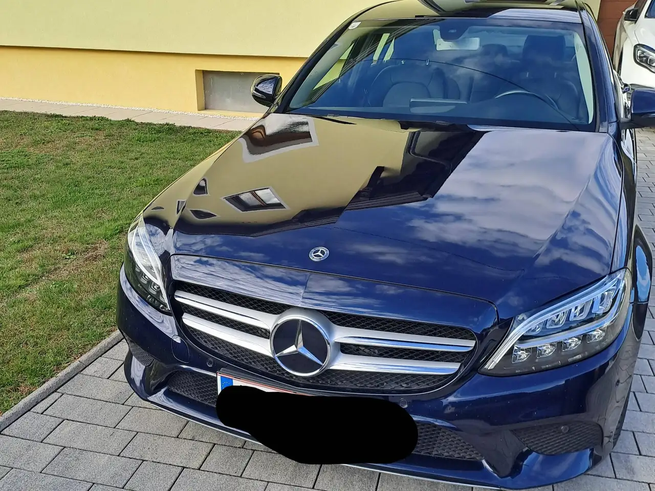 Mercedes-Benz C 220