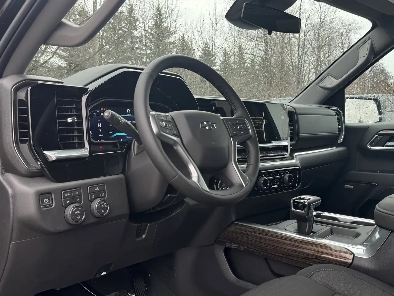 Chevrolet Silverado 1500 снимка Chevrolet Silverado 1500