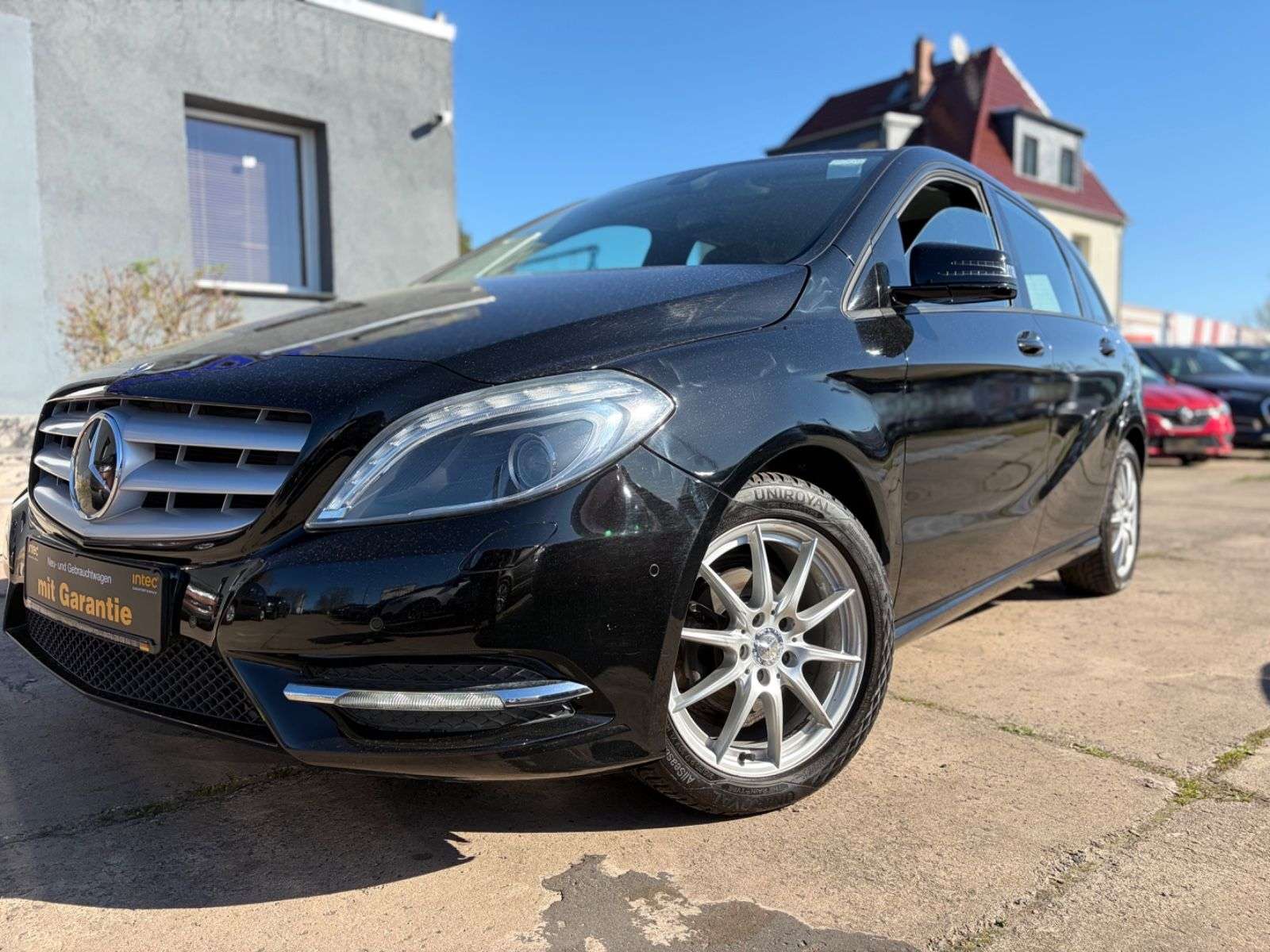 Second hand Mercedes Benz B-Class 180